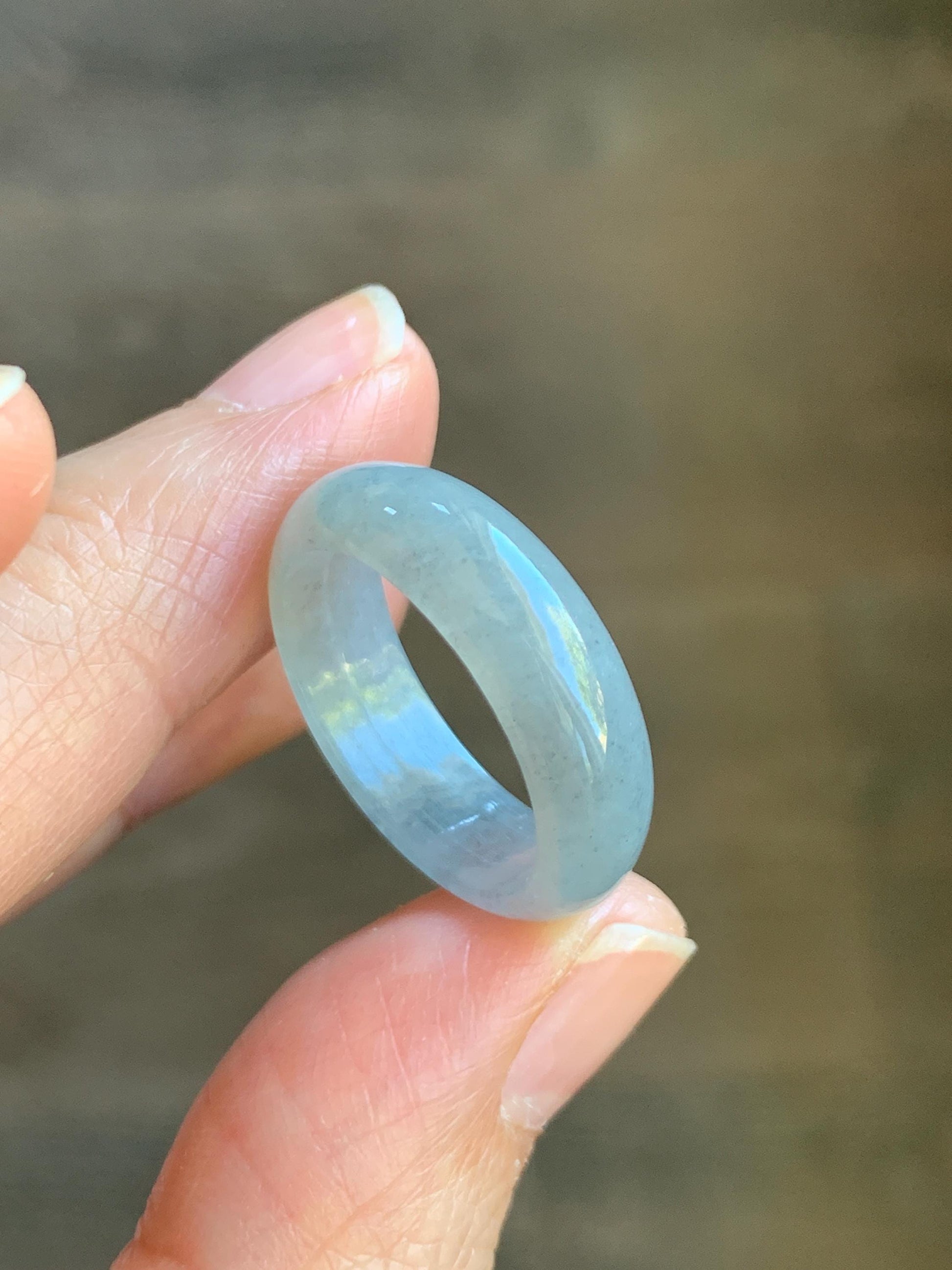 Natural Grade A Icy Translucent Light Gray Wuji Marbled Jade Jadeite Band Ring Size 8.5 US 天然冰胶乌鸡翡翠戒圈 MWJ66A