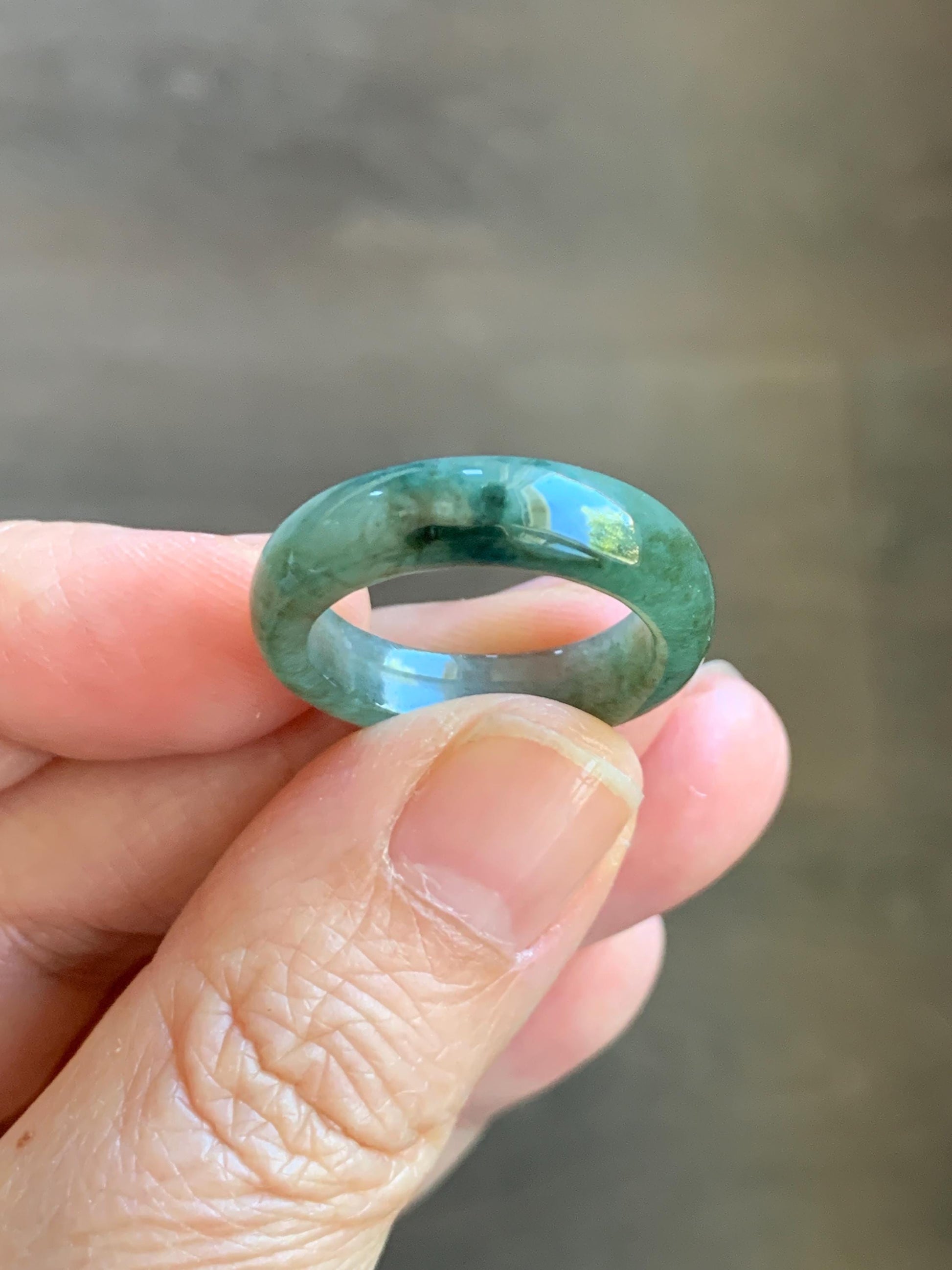 Natural Grade A Icy Translucent Olive Green Marbled Jade Jadeite Band Ring Size 7.75 US 3g 天然暗绿飘花翡翠戒圈 MAL66