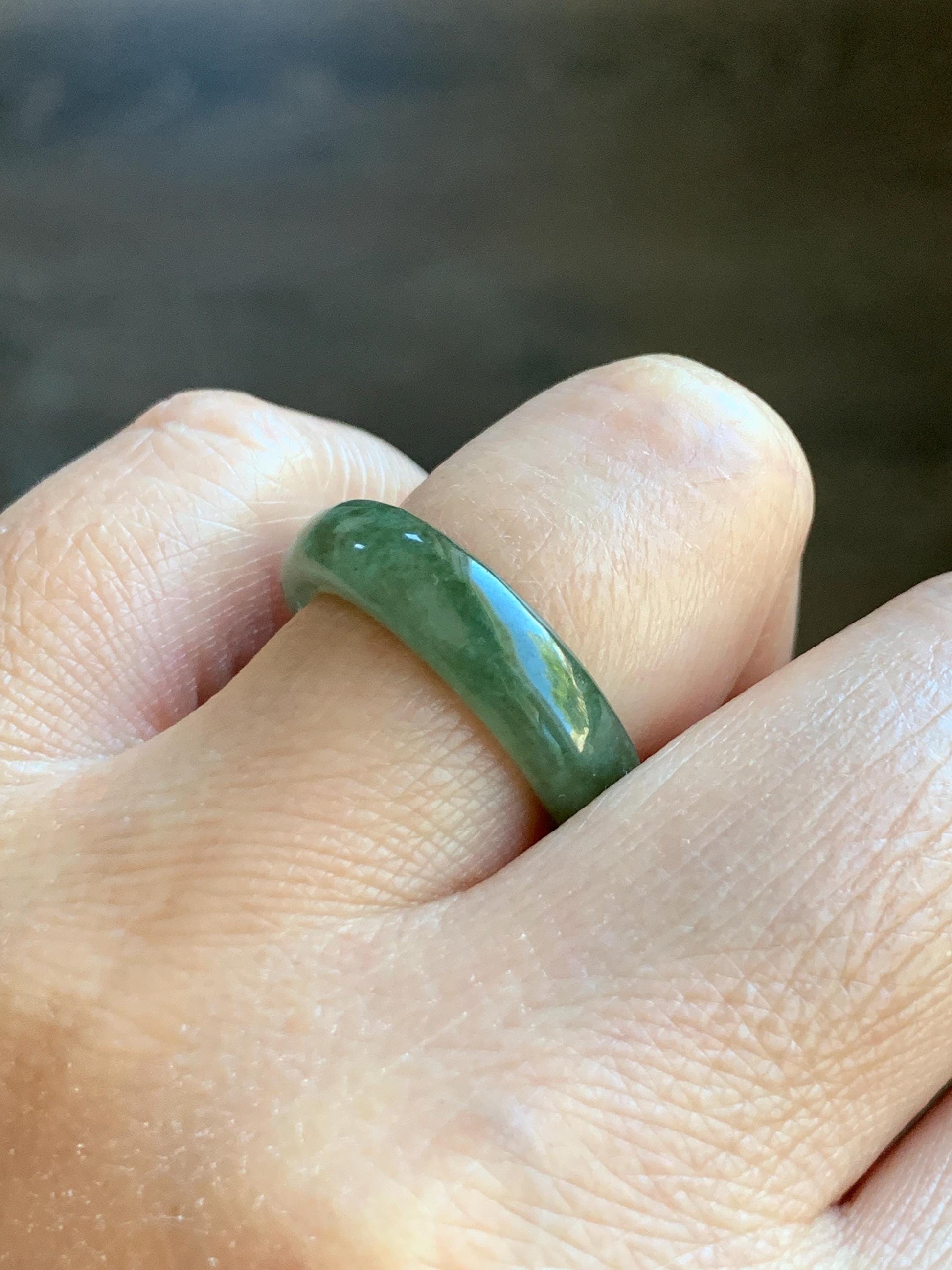Natural Grade A Icy Translucent Olive Green Marbled Jade Jadeite Band Ring Size 7.75 US 3g 天然暗绿飘花翡翠戒圈 MAL66