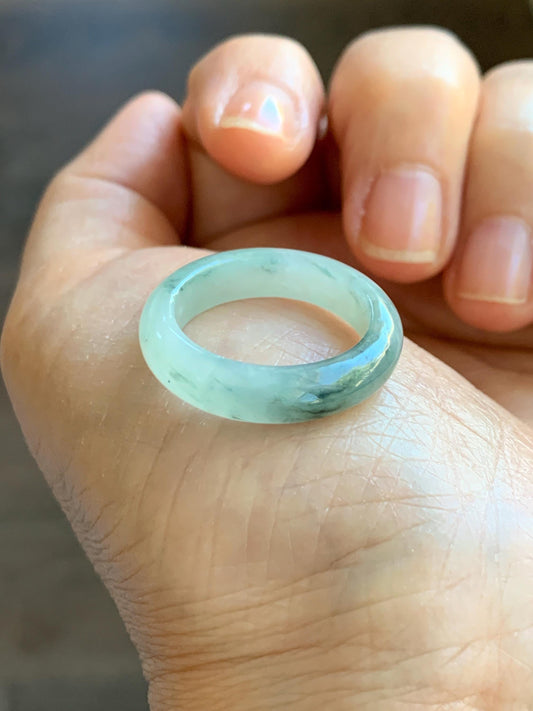 Natural Grade A Icy Translucent Pastel Green Marbled Jade Jadeite Band Ring Size 7.75 US 3g 天然晴底飘花翡翠戒圈 MQP80