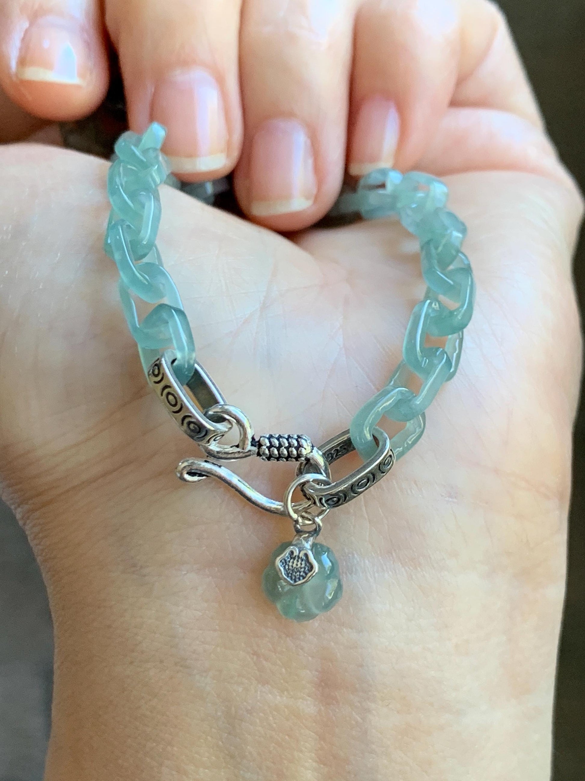 Certified Natural Type A Guatemalan Icy Teal Blue Jadeite Carved Interlocking Links Heart Bracelet Sterling Silver 9.25” 天然冰危蓝翡翠龙骨链爱心手链 571