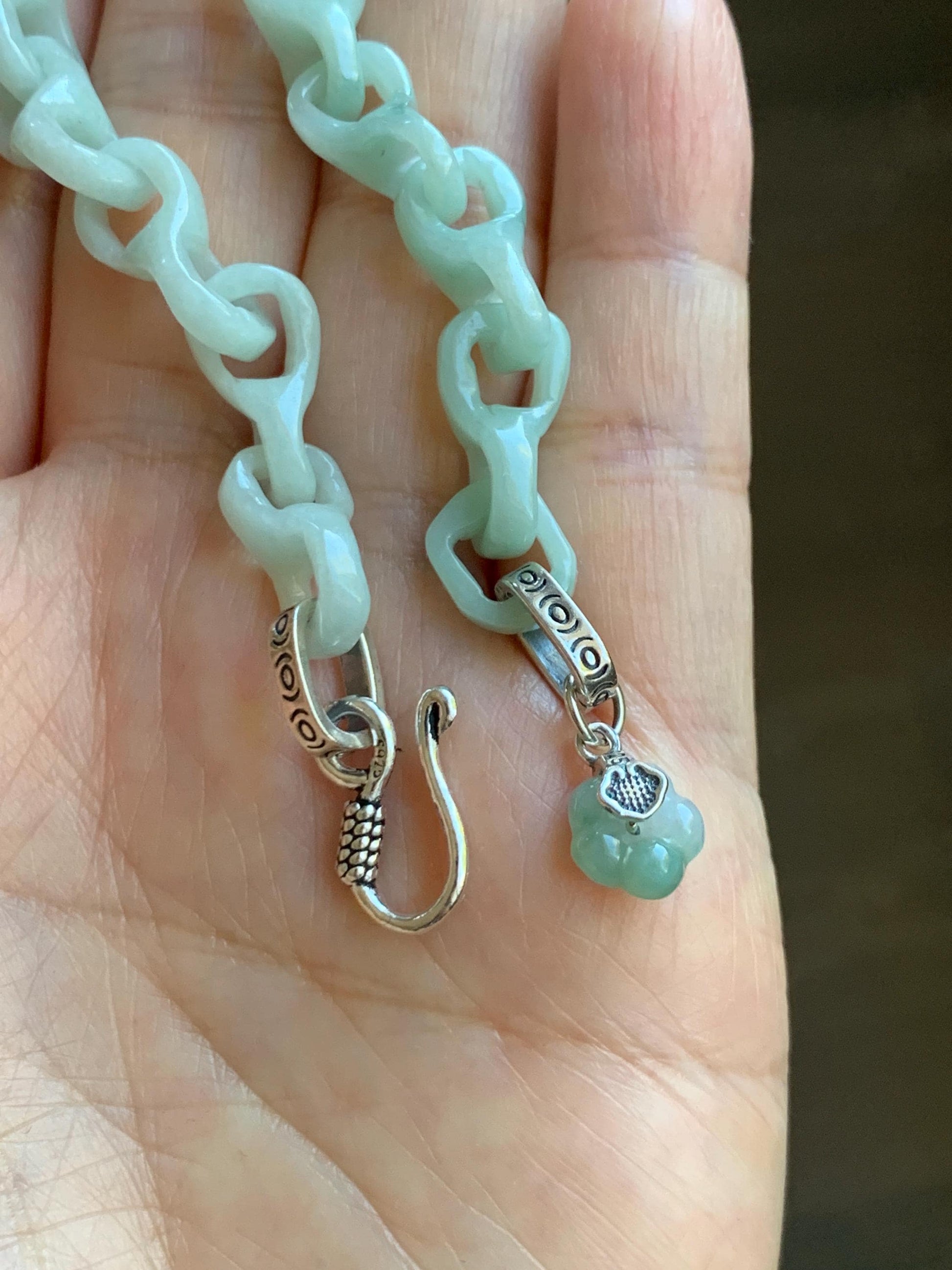 Certified Natural Grade A Icy Pastel Green Jade Jadeite Carved Interlocking Dragon Bone Chain Bracelet Sterling Silver 8” 天然细糯晴底翡翠龙骨手链 574