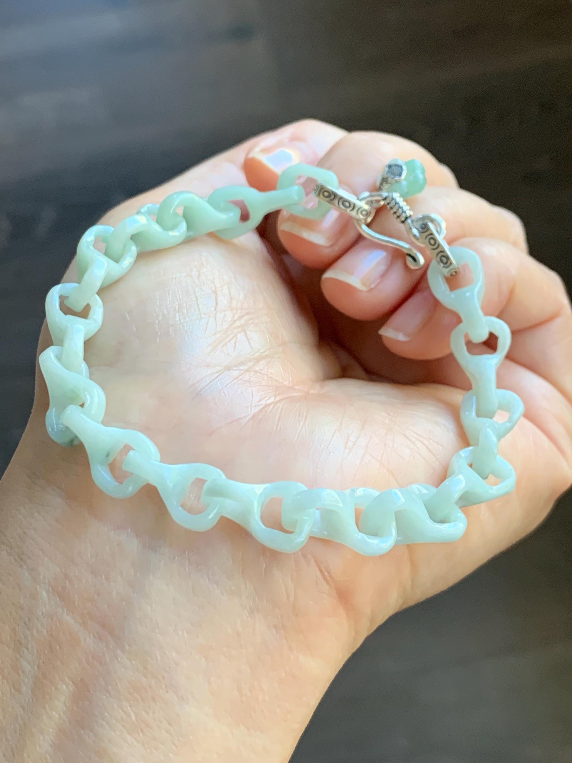 Certified Natural Grade A Icy Pastel Green Jade Jadeite Carved Interlocking Dragon Bone Chain Bracelet Sterling Silver 8” 天然细糯晴底翡翠龙骨手链 574