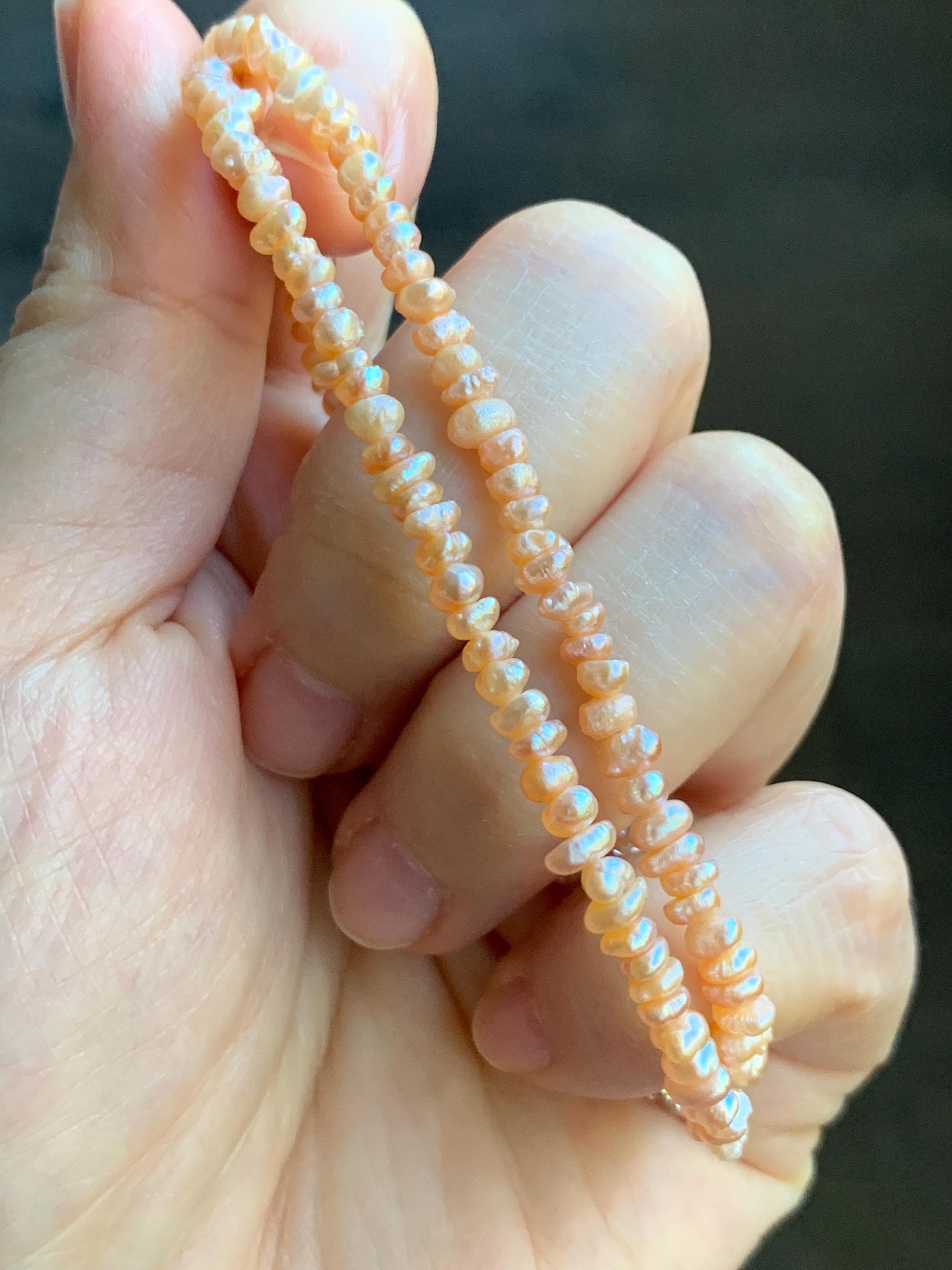 Natural Freshwater All-Nacre Metallica Peachy Pink Petite Baroque Pearls Necklace Sterling Silver 3.6mm 15”-16.5” 9g 天然淡水无核桃粉巴洛克珍珠项链 TSP1602