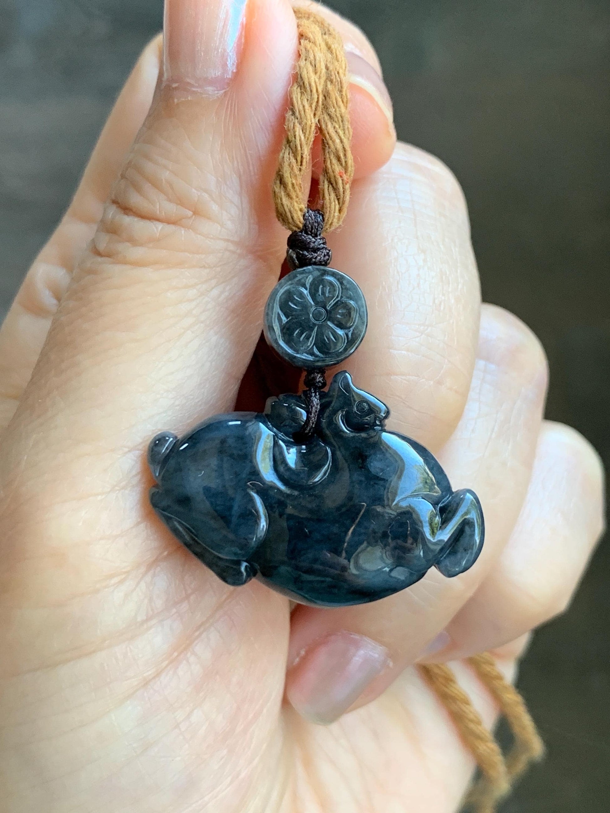 Natural Grade A Icy Translucent Dark Wuji Jade Jadeite Carved Tang Horse Pendant Rope Necklace 24” 13g 天然冰深色乌鸡翡翠唐马吊坠 MWM220