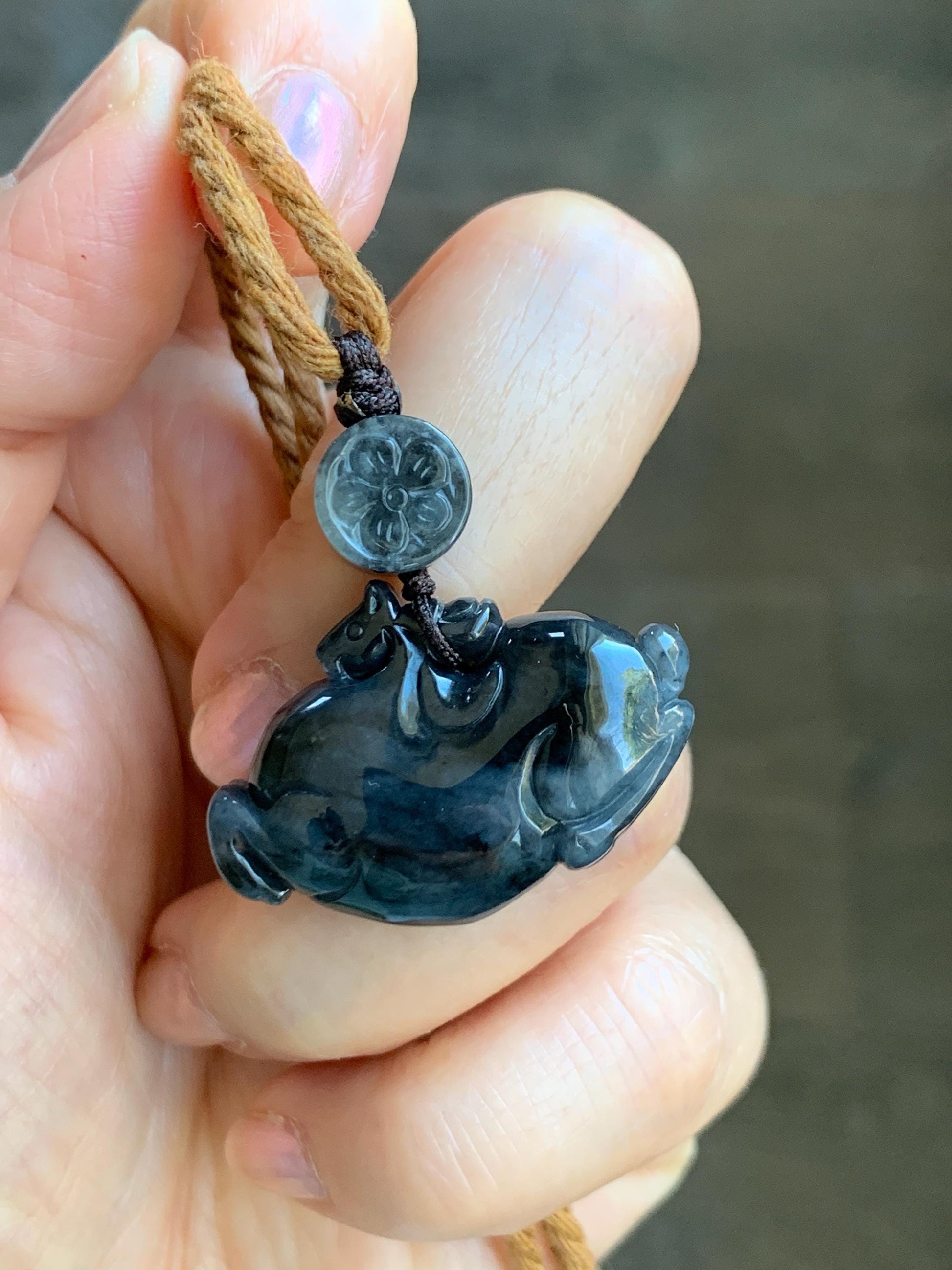 Natural Grade A Icy Translucent Dark Wuji Jade Jadeite Carved Tang Horse Pendant Rope Necklace 24” 13g 天然冰深色乌鸡翡翠唐马吊坠 MWM220