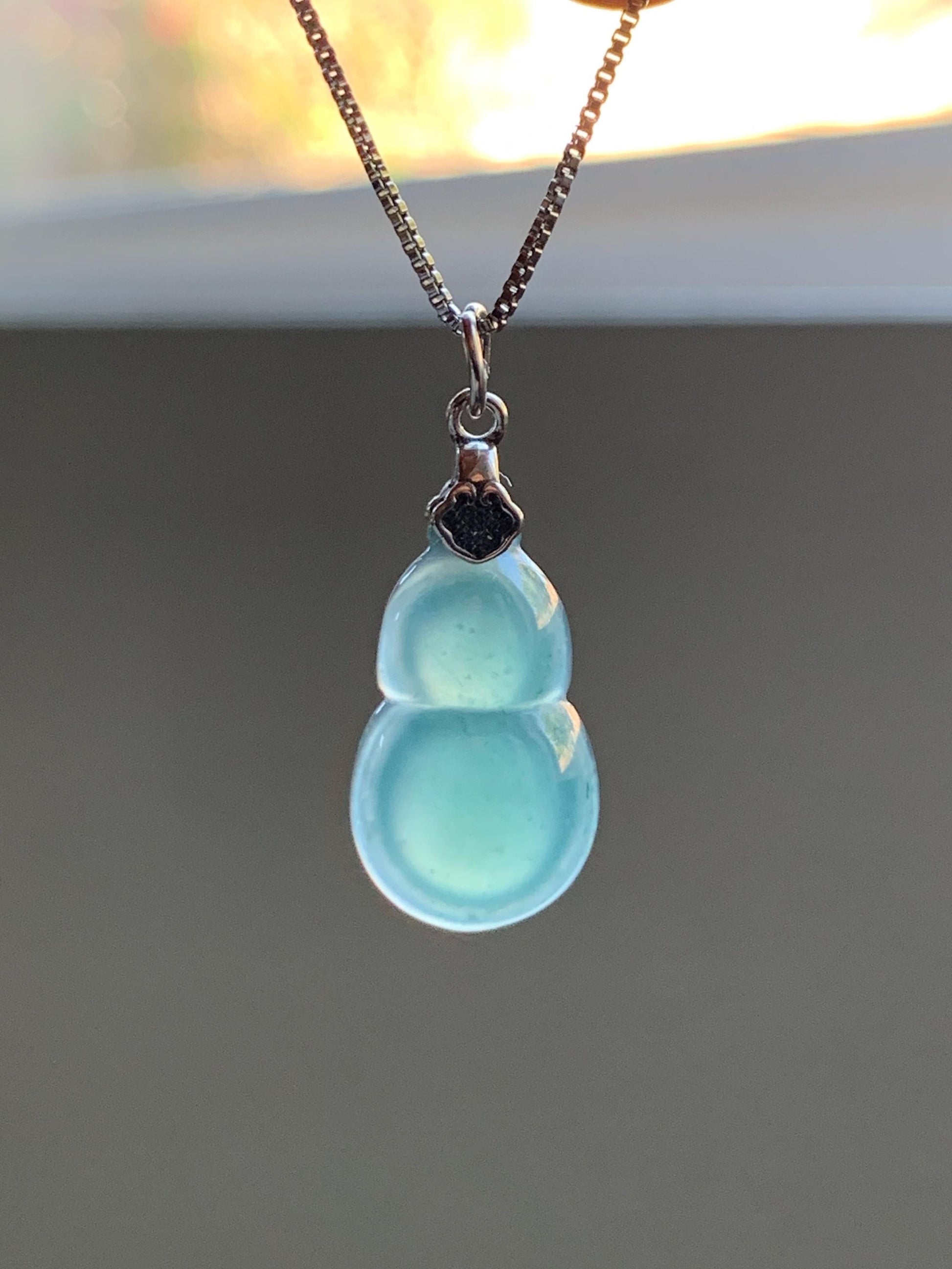 Natural Grade A Guatemalan Icy Translucent Teal Green Jade Jadeite Gourd Hulu Pendant Sterling Silver 2g 天然冰危蓝绿翡翠葫芦吊坠 WHG110B