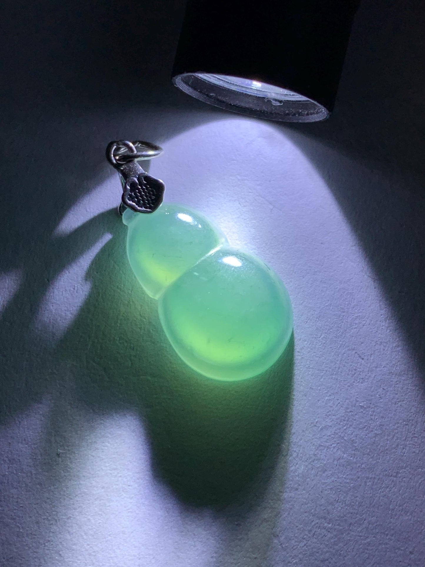 Natural Grade A Guatemalan Icy Translucent Teal Green Jade Jadeite Gourd Hulu Pendant Sterling Silver 2g 天然冰危蓝绿翡翠葫芦吊坠 WHG110B