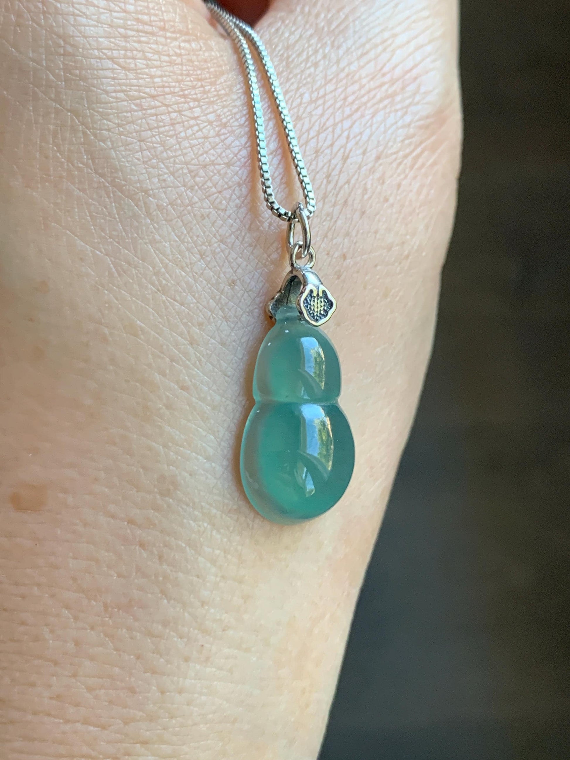 Natural Grade A Guatemalan Icy Translucent Teal Green Jade Jadeite Gourd Hulu Pendant Sterling Silver 2g 天然冰危蓝绿翡翠葫芦吊坠 WHG110B