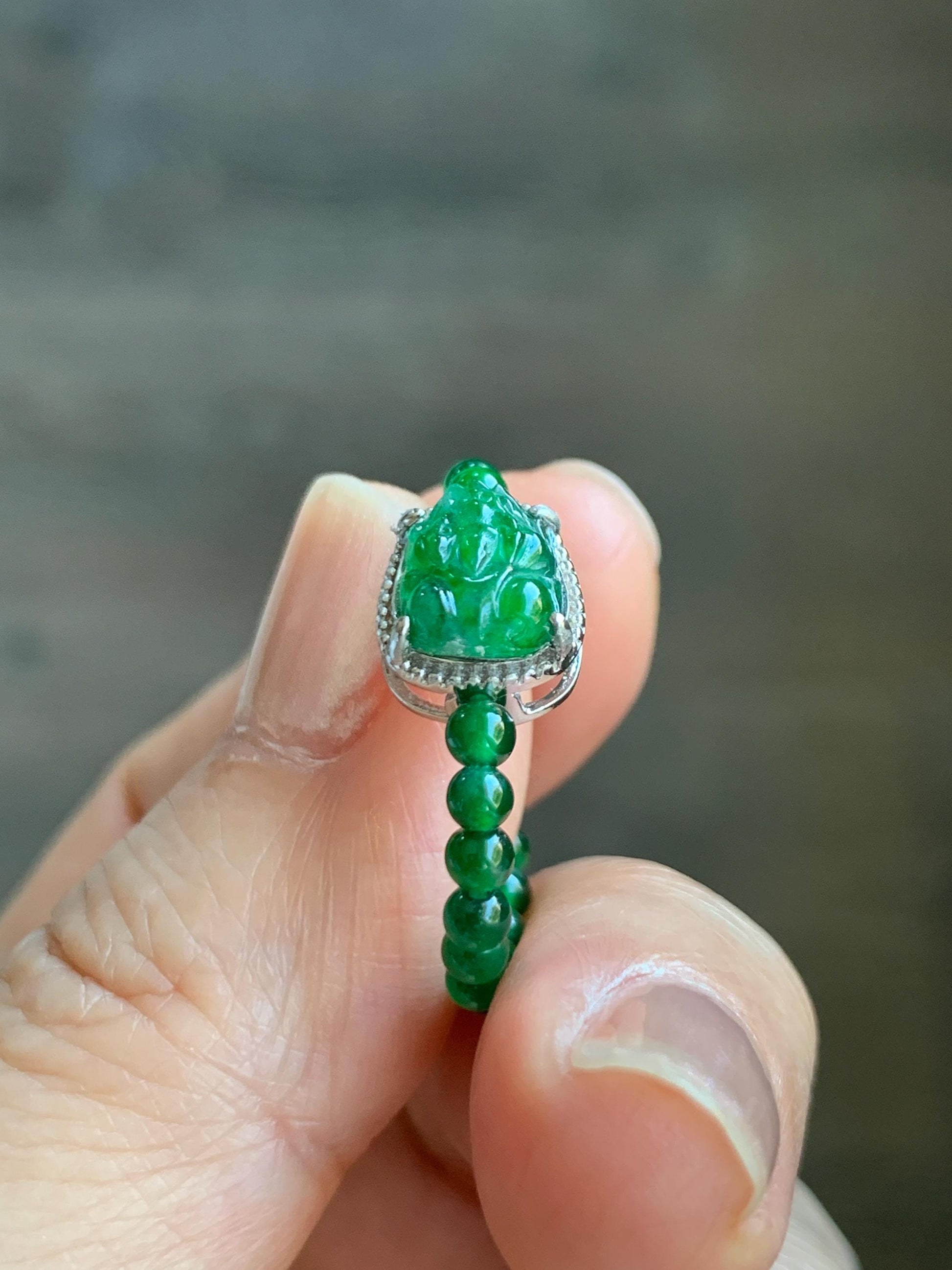 Natural Grade A Guatemalan Icy Translucent Vibrant Green Jade Jadeite Petite Beads Pixiu Charm Beaded Band Ring Size 7 US 天然冰危绿翡翠貔貅潘多拉戒圈WPXJ