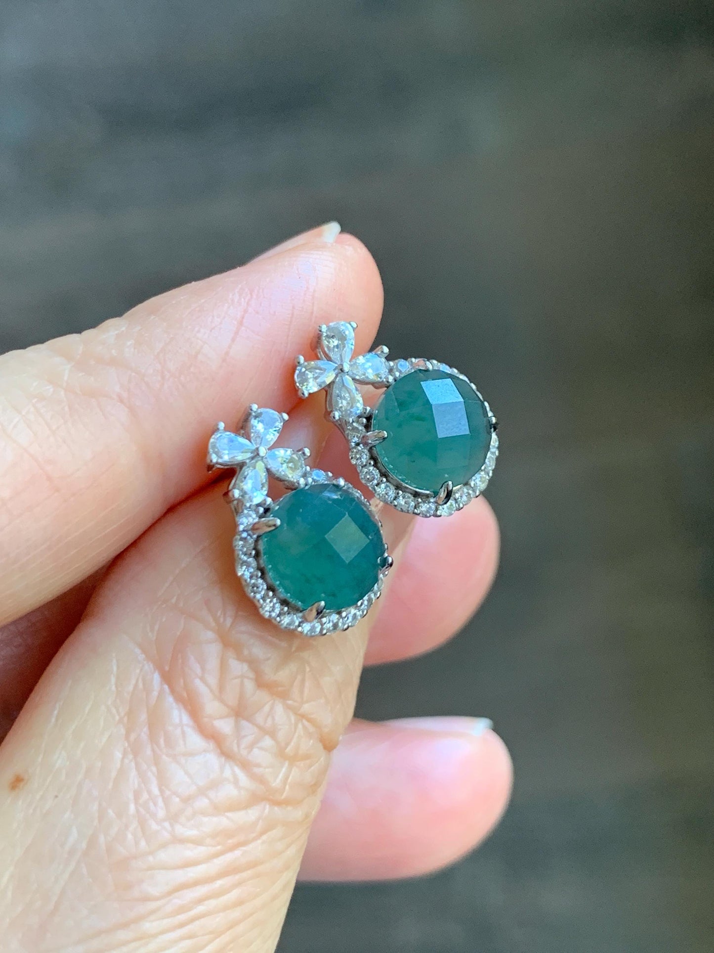 Natural Grade A Guatemalan Icy Translucent Dark Teal Blue Jade Jadeite Faceted Round Stud Earrings Sterling Silver 天然冰危深蓝绿翡翠切割面银镶耳钉 WQG77