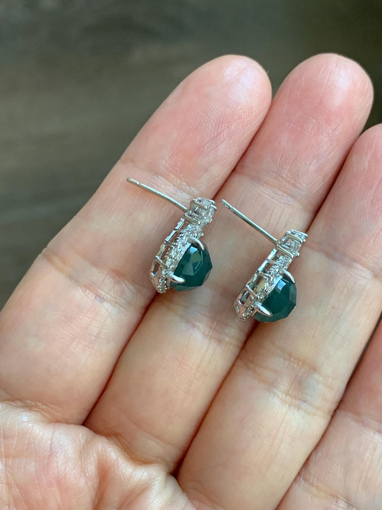 Natural Grade A Guatemalan Icy Translucent Dark Teal Blue Jade Jadeite Faceted Round Stud Earrings Sterling Silver 天然冰危深蓝绿翡翠切割面银镶耳钉 WQG77