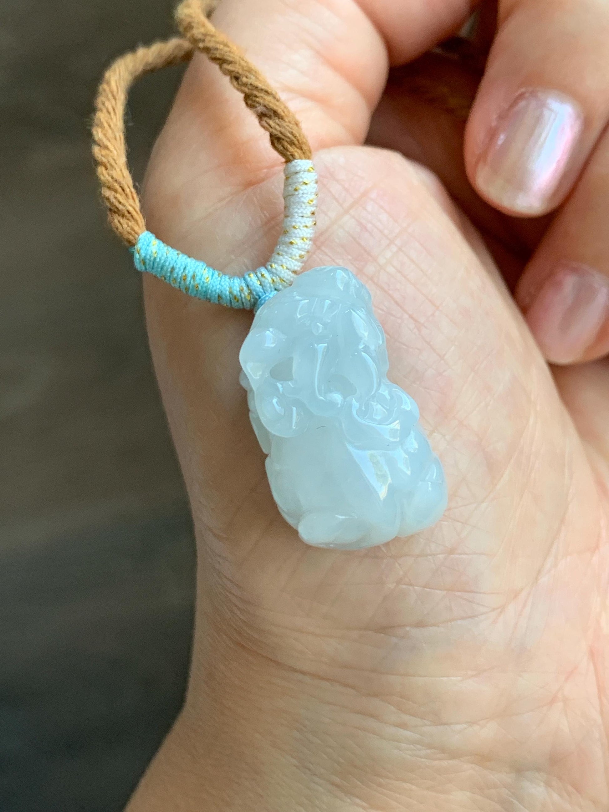 Natural Grade A Icy Translucent White Jade Jadeite Carved Pixiu Pendant Rope Necklace 26.5” 12g 天然白冰翡翠貔貅吊坠 MPG138N