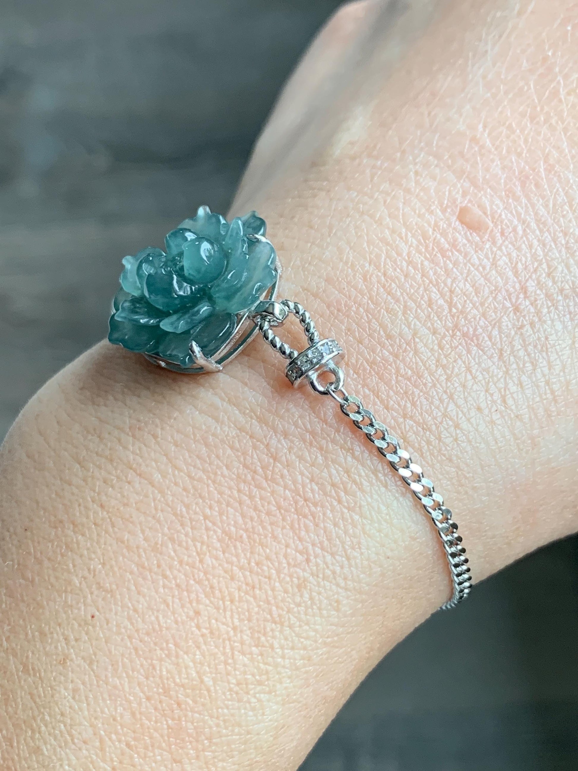 Natural Grade A Guatemalan Icy Dusty Teal Green Jade Jadeite Lotus Flower Chain Bracelet Sterling Silver 6.5”-7.5” 5g 天然冰危深蓝绿翡翠莲花银手链 WLY185B