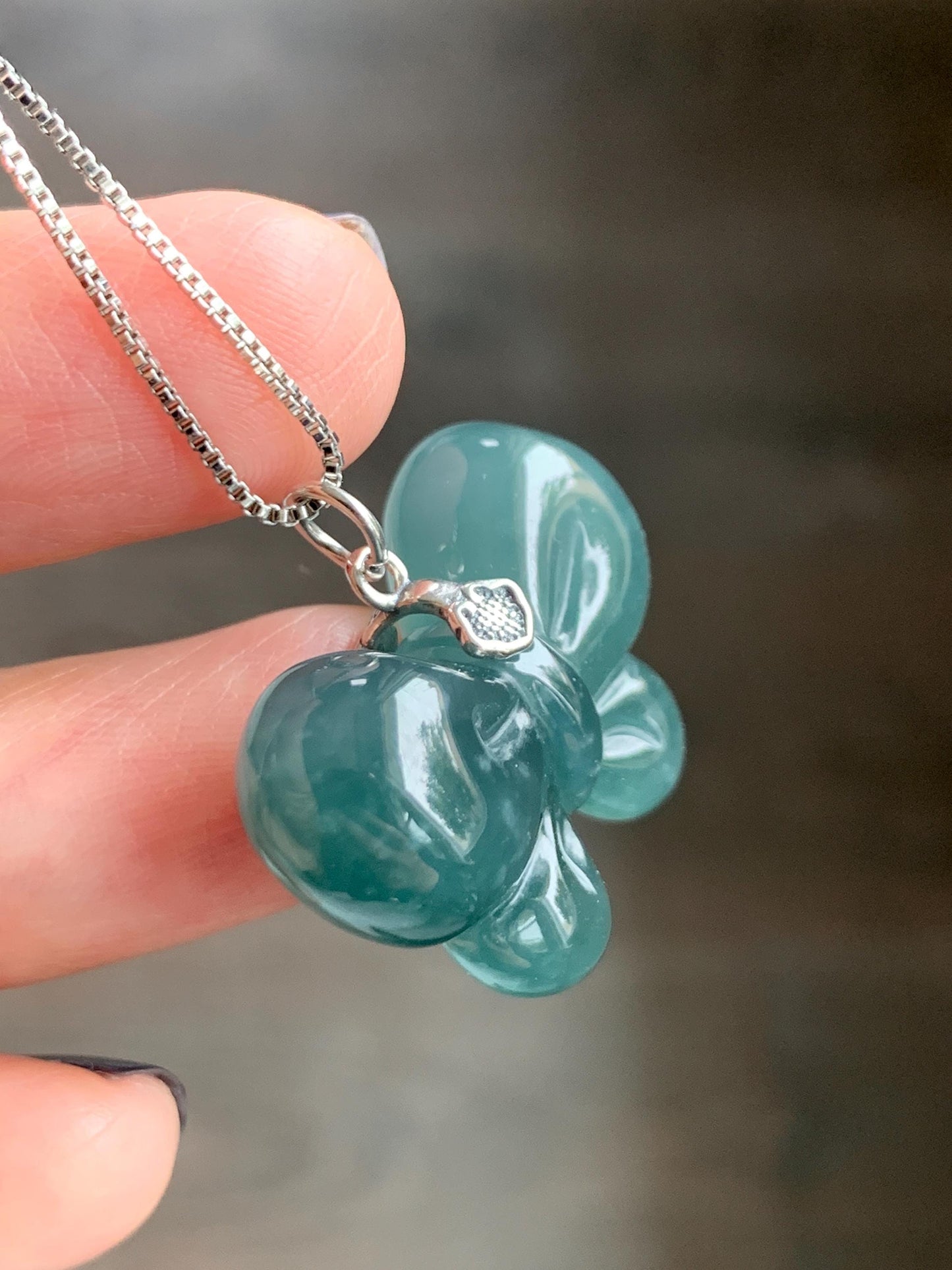 Natural Grade A Guatemalan Icy Translucent Dark Teal Blue Jade Jadeite Puffy Bow Pendant Sterling Silver 8g 天然冰危深蓝翡翠蝴蝶结吊坠 WHD220A