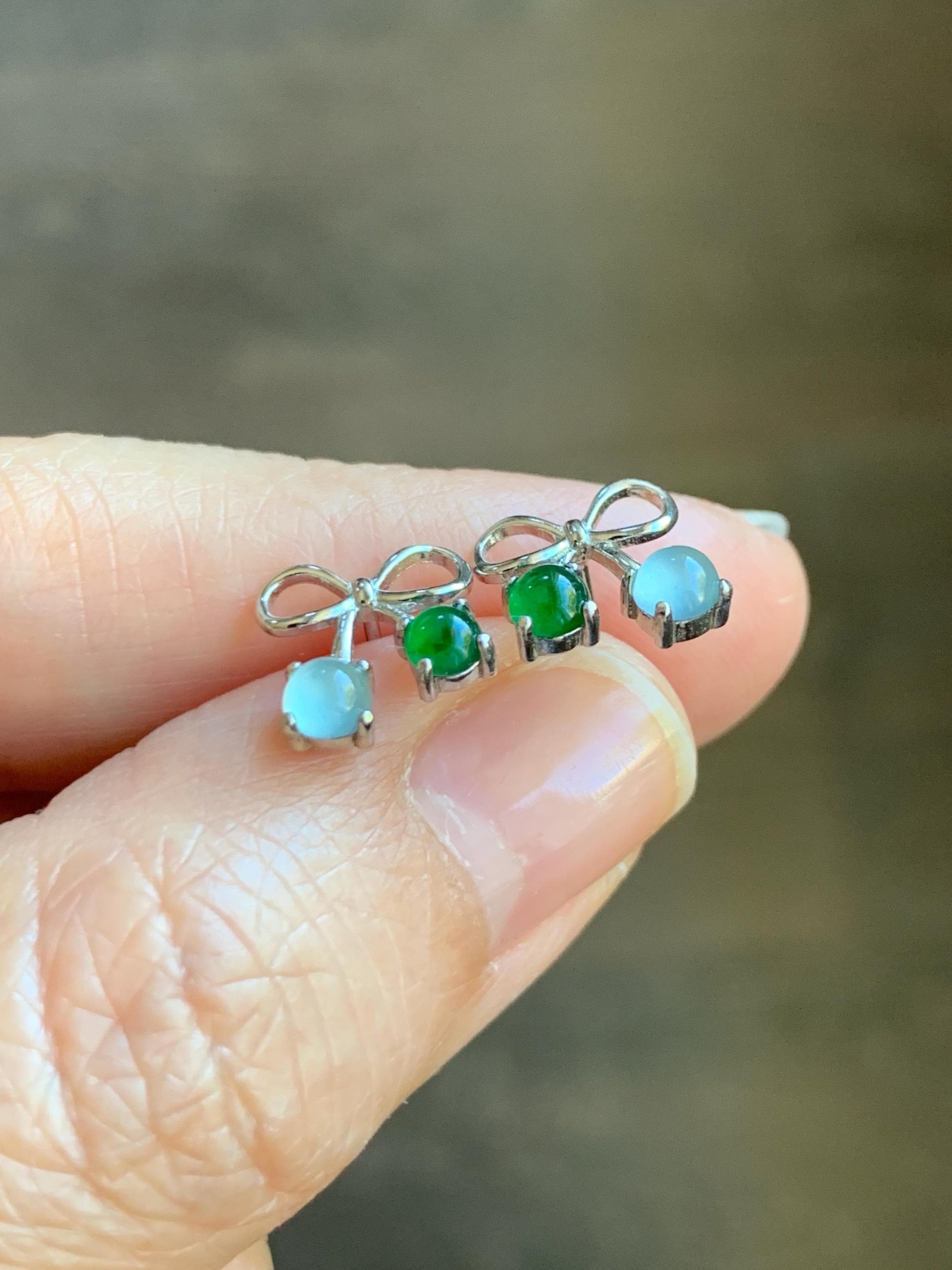 Natural Guatemalan Grade A Icy Highly Translucent Pale Blue Vibrant Green Jade Jadeite Bow Earrings Sterling Silver 天然冰危蓝绿翡翠蝴蝶结耳钉 WSB120A