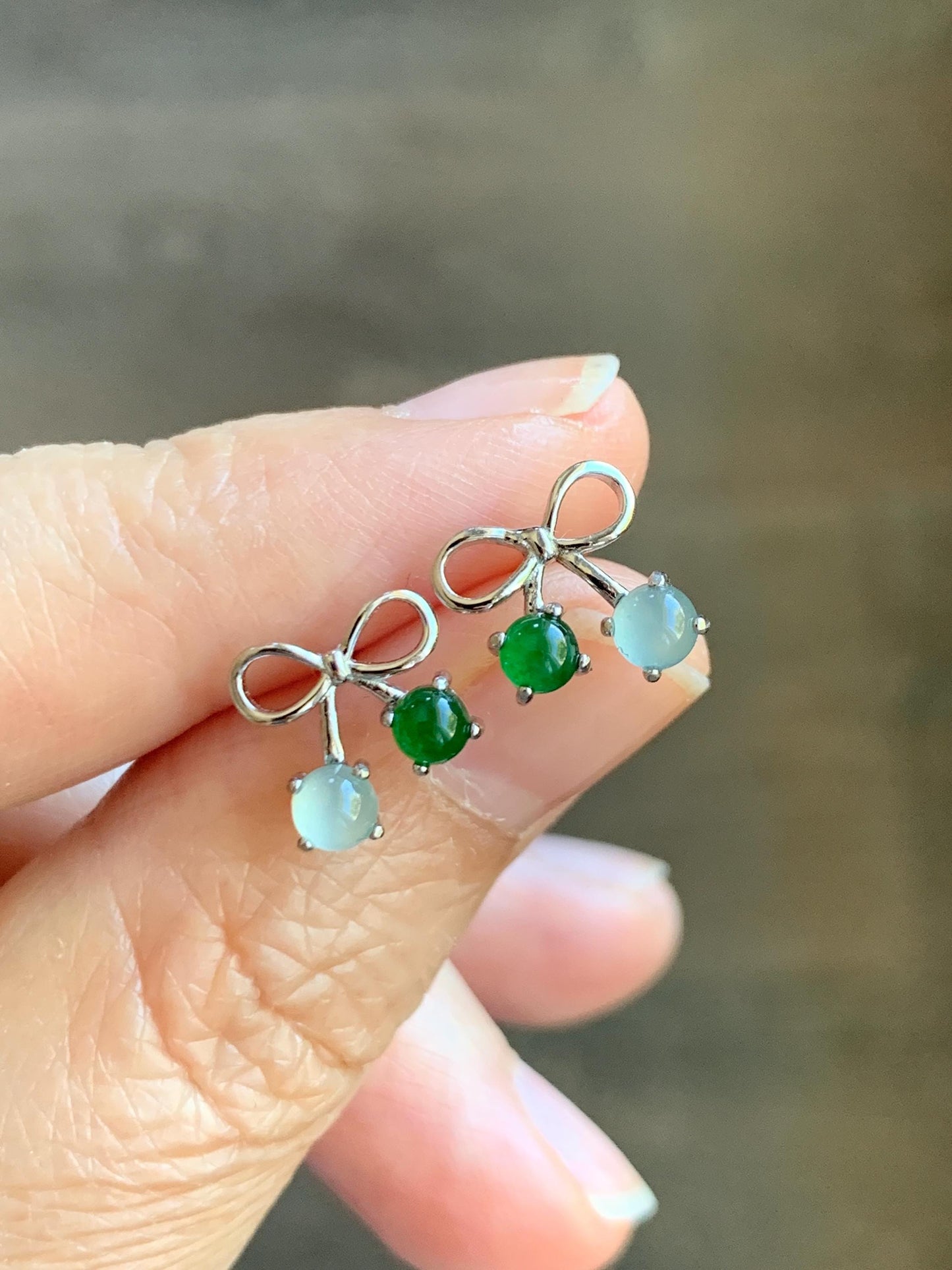 Natural Guatemalan Grade A Icy Highly Translucent Pale Blue Vibrant Green Jade Jadeite Bow Earrings Sterling Silver 天然冰危蓝绿翡翠蝴蝶结耳钉 WSB120B