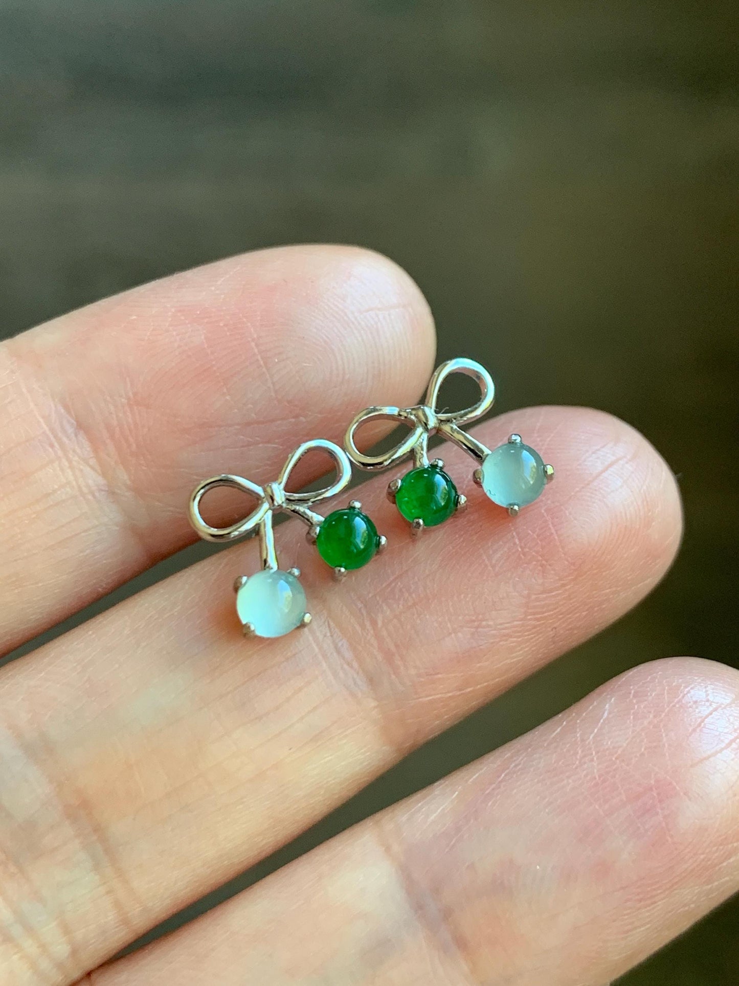 Natural Guatemalan Grade A Icy Highly Translucent Pale Blue Vibrant Green Jade Jadeite Bow Earrings Sterling Silver 天然冰危蓝绿翡翠蝴蝶结耳钉 WSB120B
