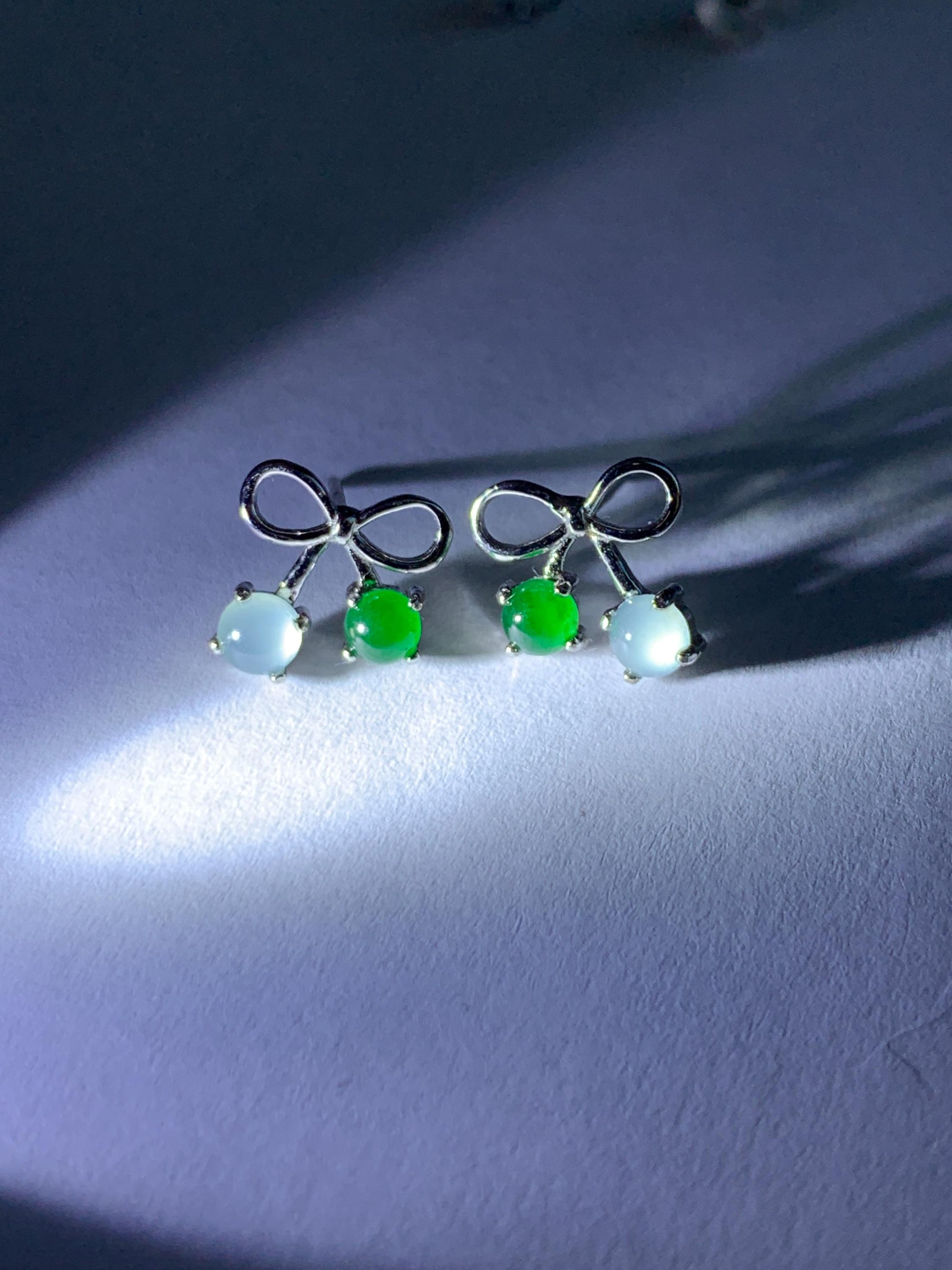 Natural Guatemalan Grade A Icy Highly Translucent Pale Blue Vibrant Green Jade Jadeite Bow Earrings Sterling Silver 天然冰危蓝绿翡翠蝴蝶结耳钉 WSB120B
