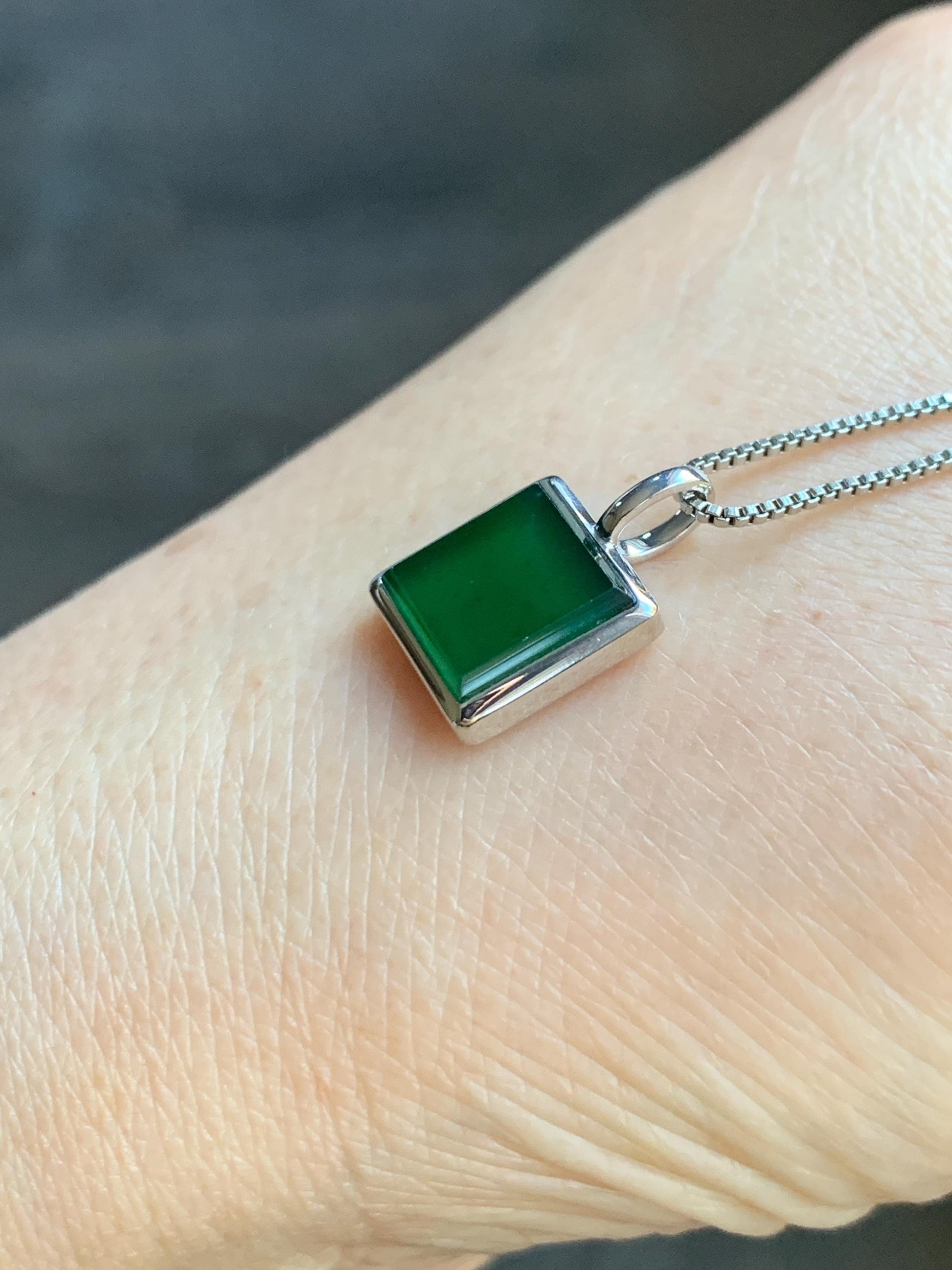 Certified Natural Grade A Guatemalan Icy Translucent Vibrant Green Jade Jadeite Mini Wu Shi Pai Pendant Sterling Silver 天然冰危绿翡翠迷你无事牌吊坠 3768