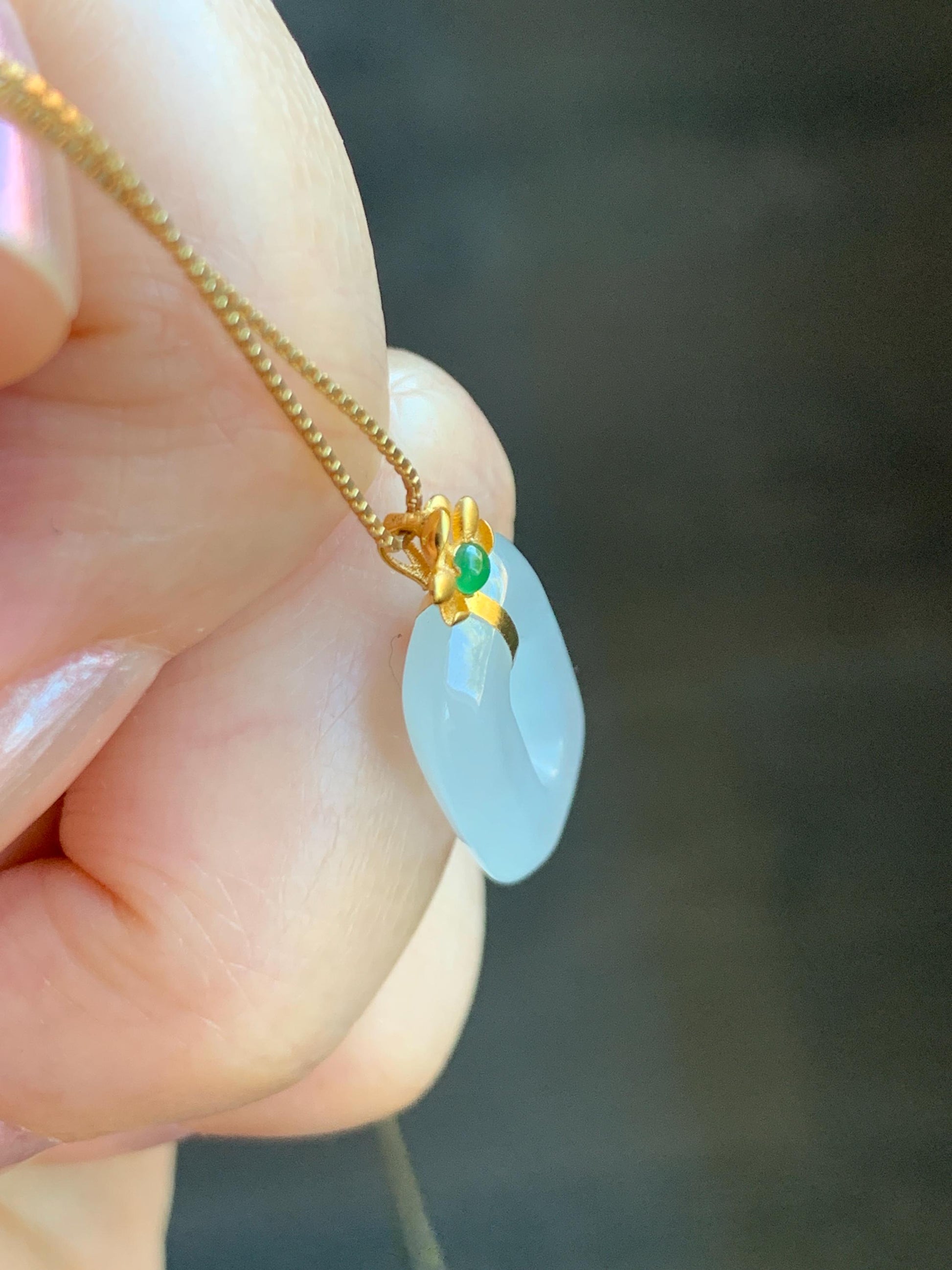 Certified Natural Grade A Icy Highly Translucent White Jade Jadeite Ping An Kou Donut Pendant 18K Yellow Gold 天然冰胶白翡翠平安扣镶嵌吊坠 098