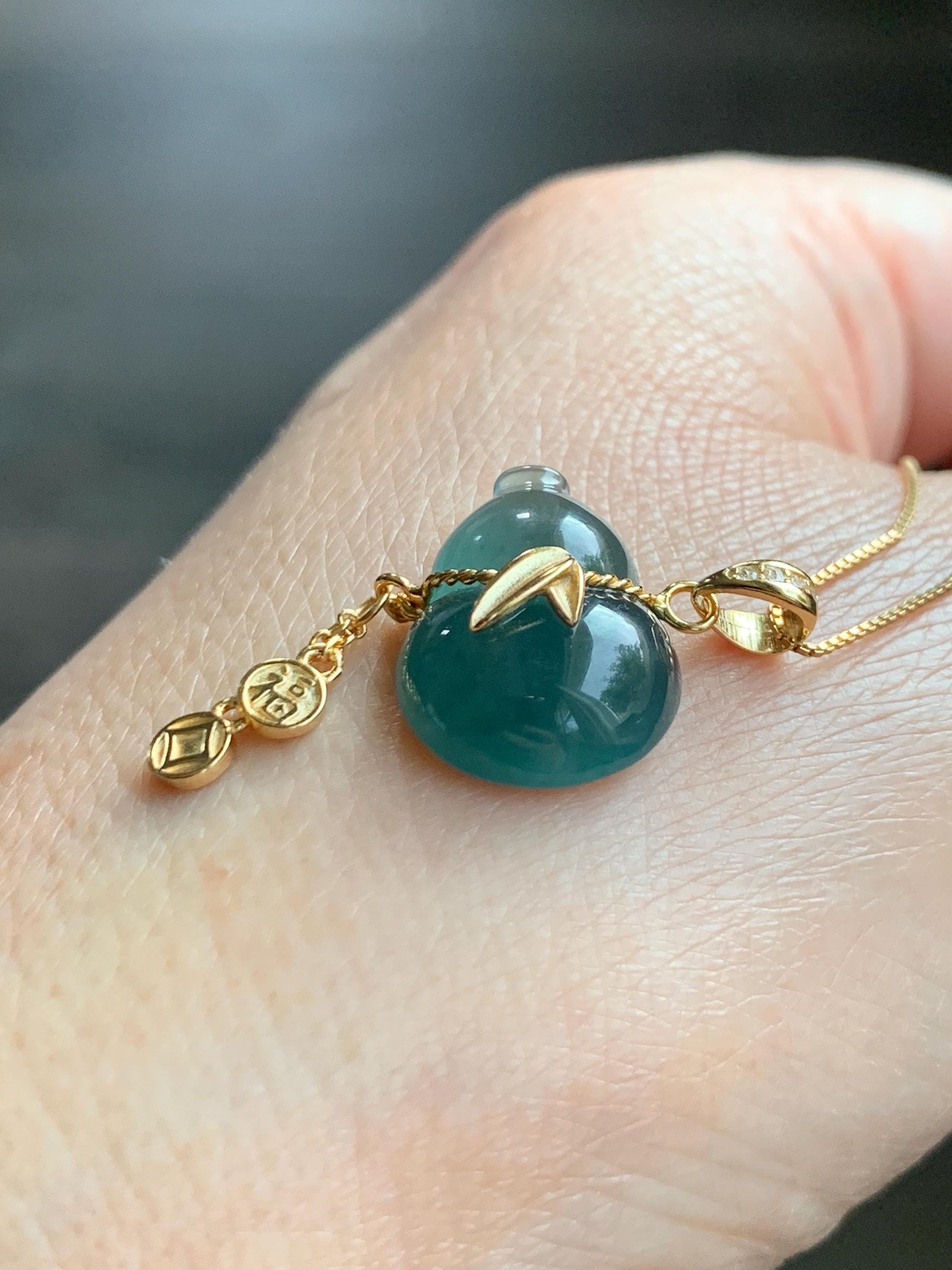 Natural Grade A Guatemalan Icy Highly Translucent Dark Teal Blue Jade Jadeite Gourd Hulu Pendant Sterling Silver 天然冰危深蓝绿翡翠葫芦吊坠 WHL100A