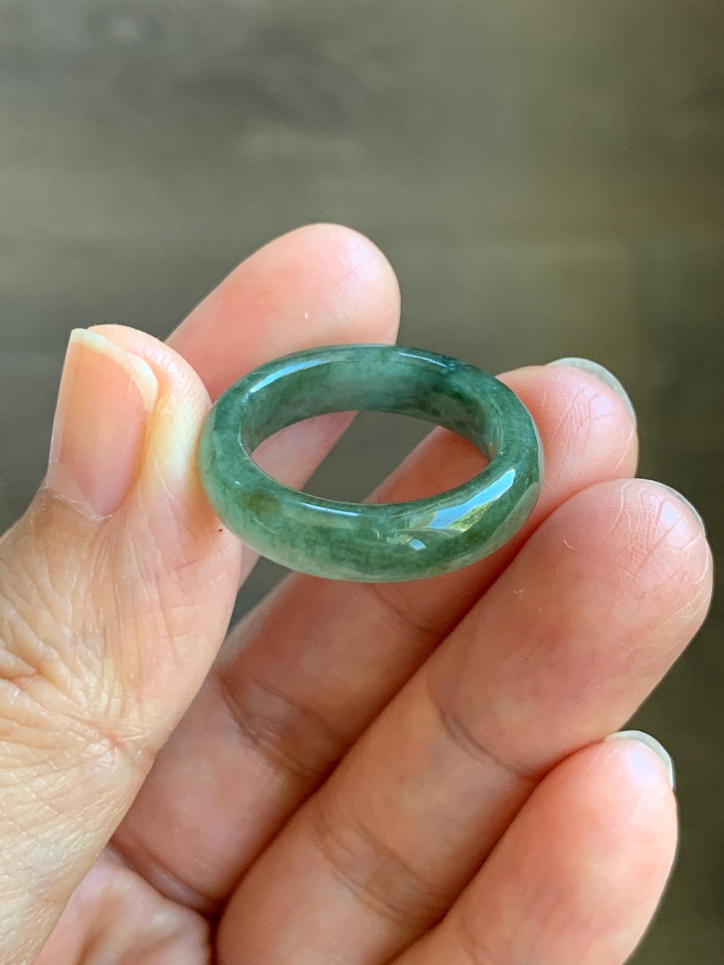 Natural Grade A Icy Translucent Olive Green Marbled Jade Jadeite Band Ring Size 7.75 US 3g 天然暗绿飘花翡翠戒圈 MAL66