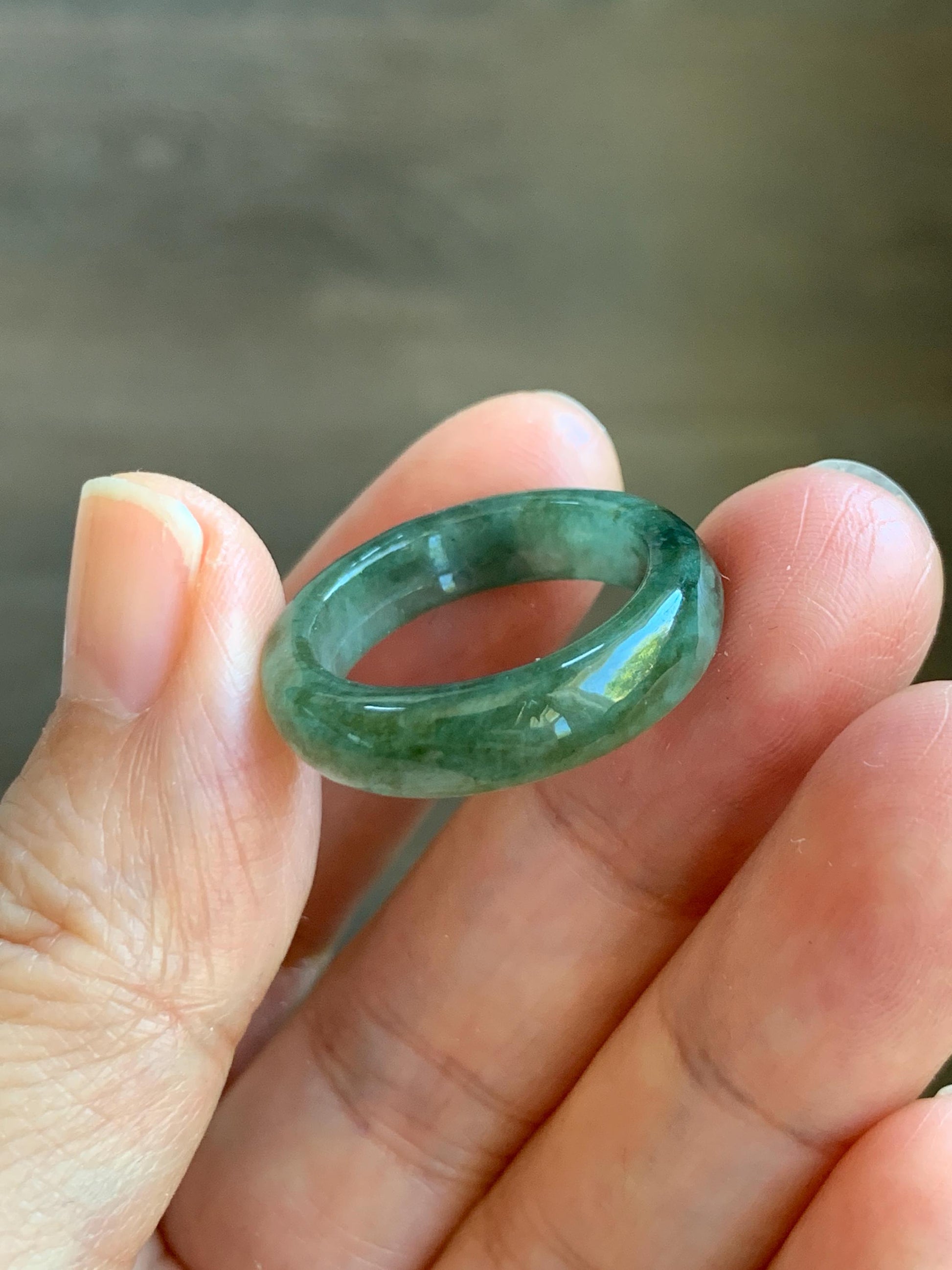 Natural Grade A Icy Translucent Olive Green Marbled Jade Jadeite Band Ring Size 7.75 US 3g 天然暗绿飘花翡翠戒圈 MAL66