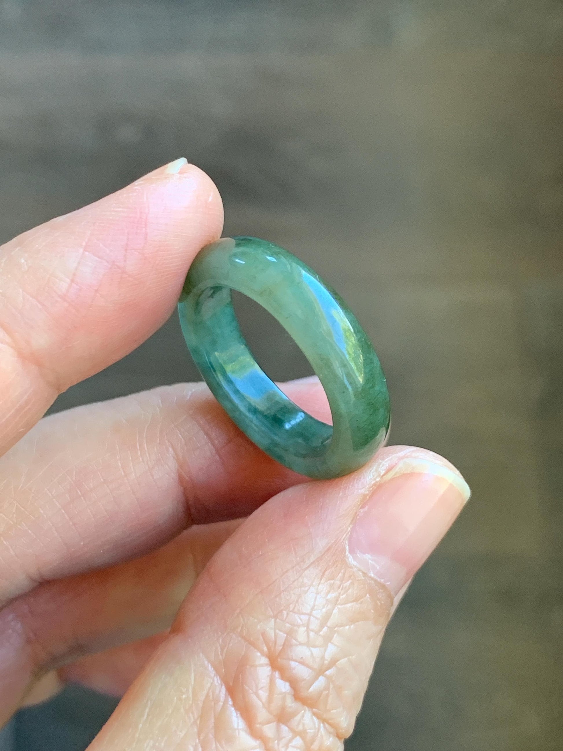 Natural Grade A Icy Translucent Olive Green Marbled Jade Jadeite Band Ring Size 7.75 US 3g 天然暗绿飘花翡翠戒圈 MAL66