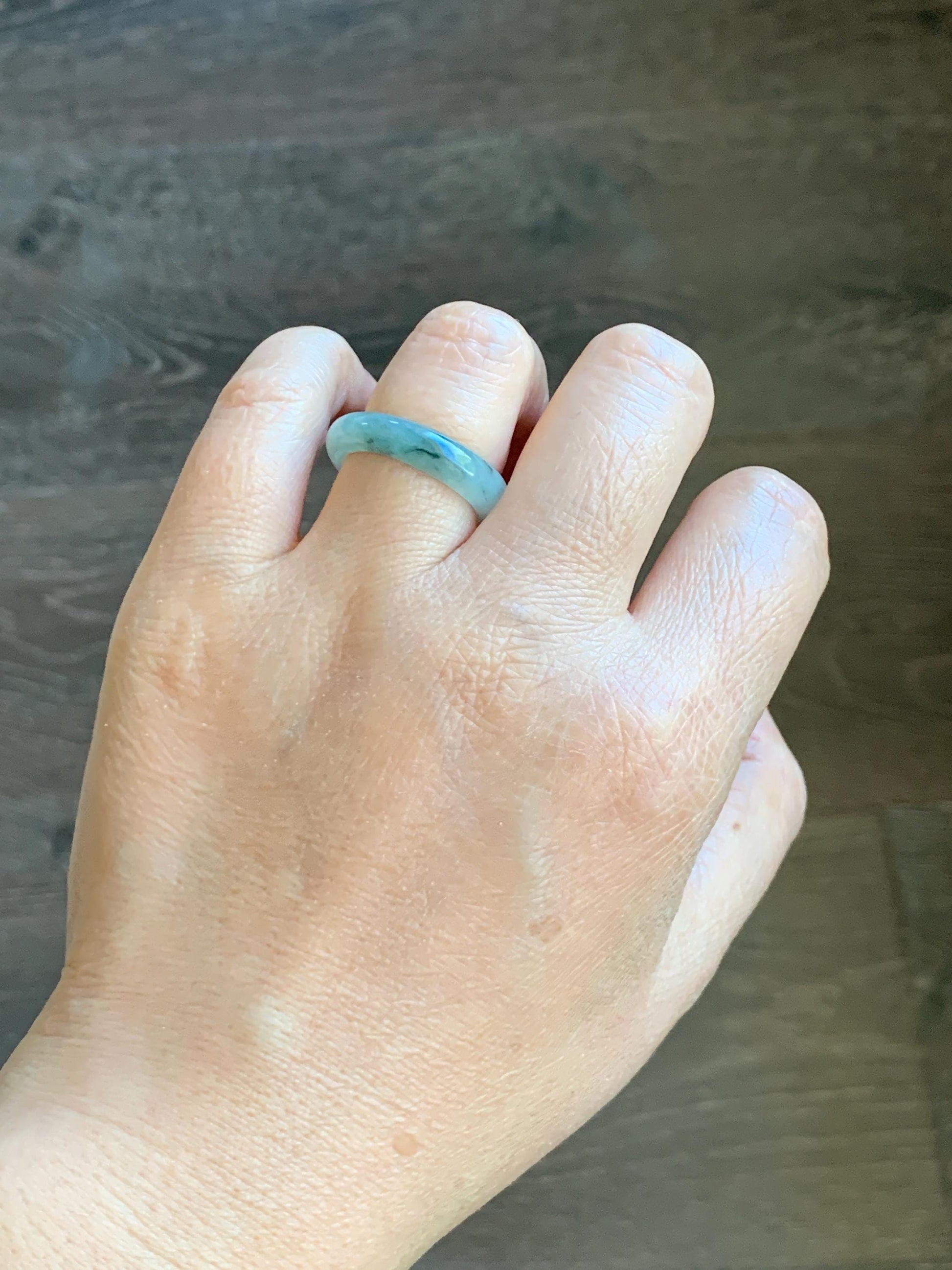 Natural Grade A Icy Translucent Pastel Green Marbled Jade Jadeite Band Ring Size 7.75 US 3g 天然晴底飘花翡翠戒圈 MQP80