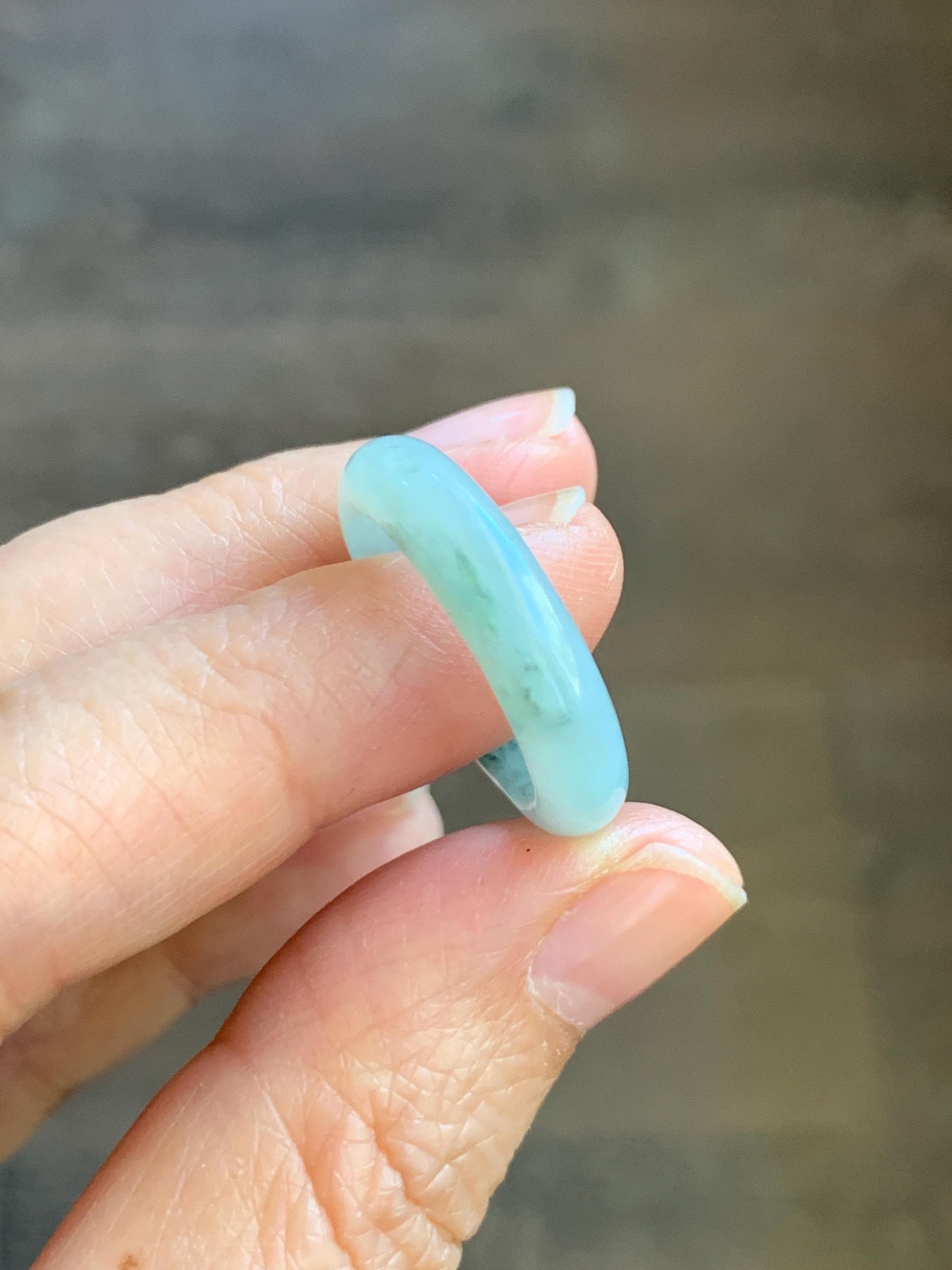 Natural Grade A Icy Translucent Pastel Green Marbled Jade Jadeite Band Ring Size 7.75 US 3g 天然晴底飘花翡翠戒圈 MQP80
