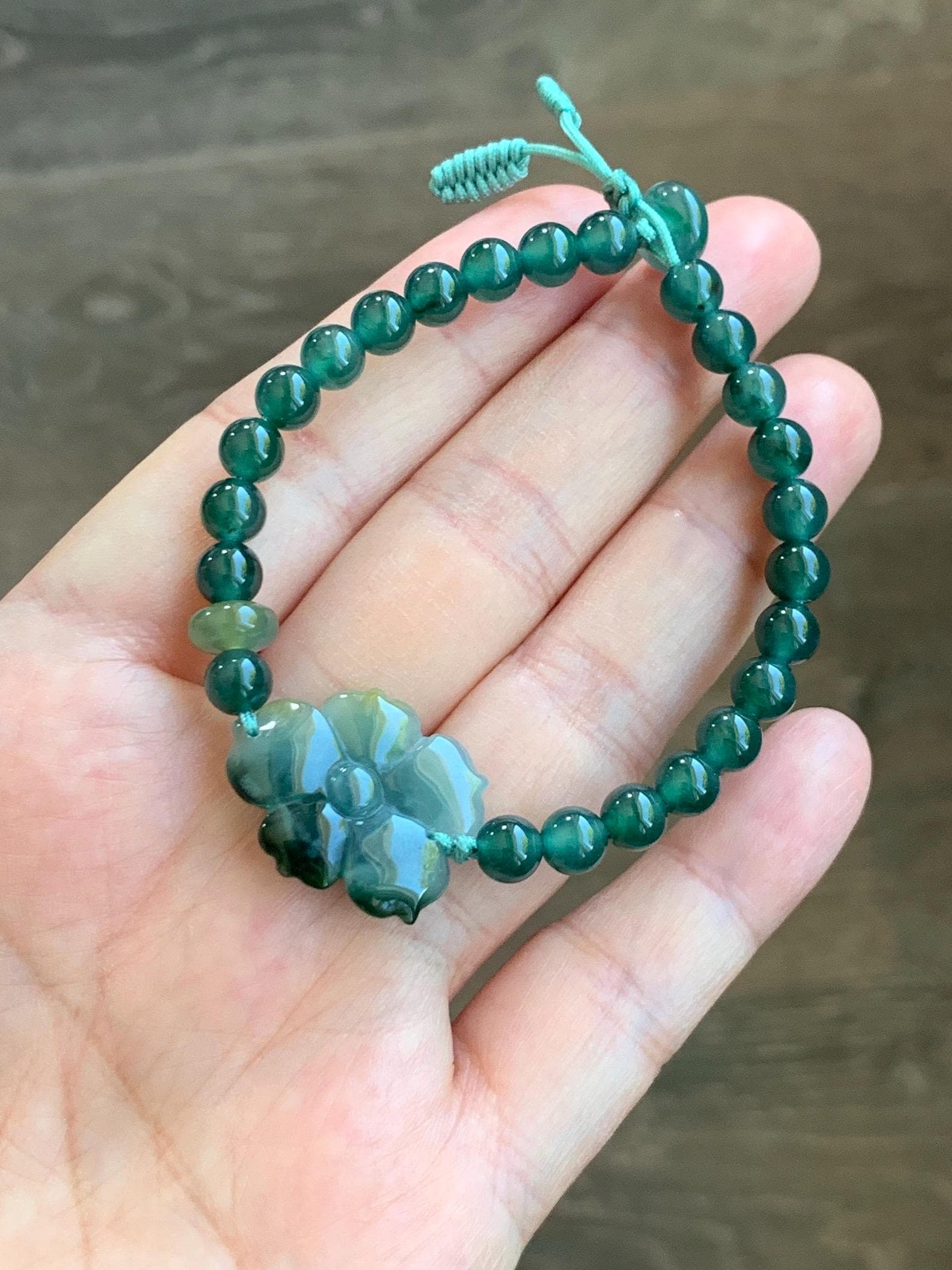 Natural Guatemalan Icy Translucent Dark Teal Yellow Marbled Jade Jadeite Lotus Flower Beaded Bracelet 6.5” 11g 天然冰危深蓝三彩翡翠莲花圆珠手串 WSC132