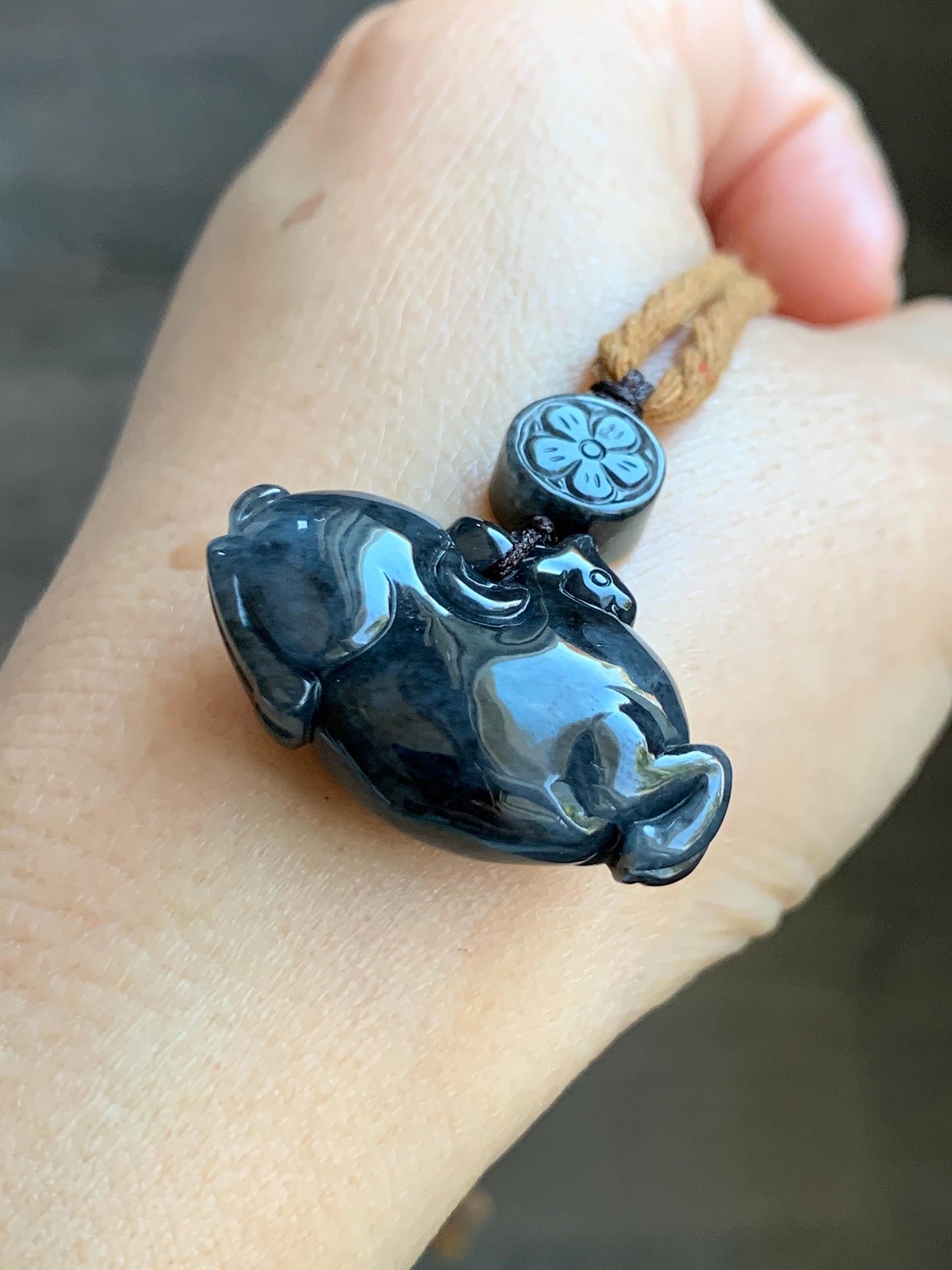 Natural Grade A Icy Translucent Dark Wuji Jade Jadeite Carved Tang Horse Pendant Rope Necklace 24” 13g 天然冰深色乌鸡翡翠唐马吊坠 MWM220