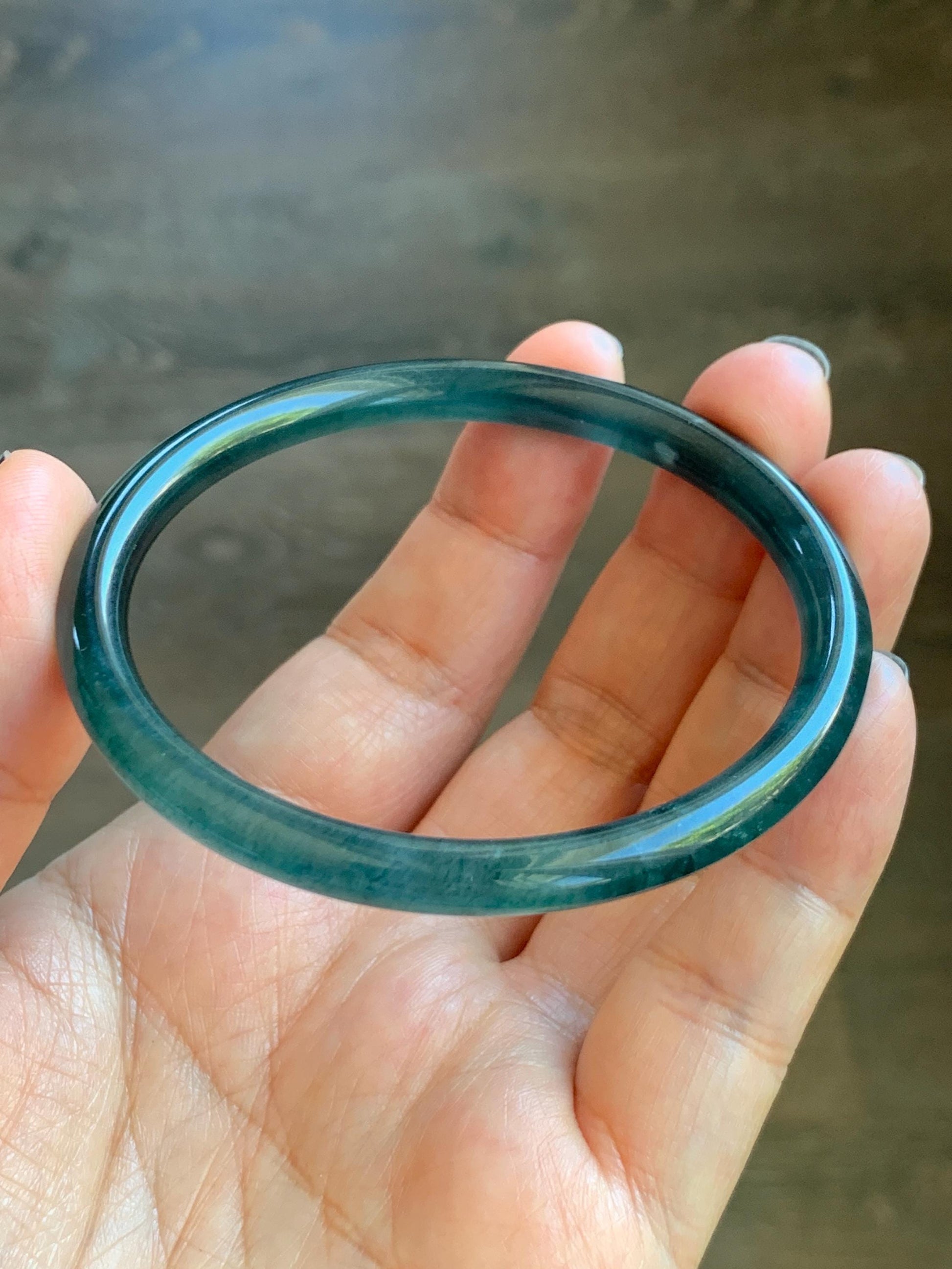 Certified Natural Grade A Guatemalan Icy Translucent Dark Teal Blue Marbled Jade Jadeite Slim Bangle 57.9mm 7.16” 天然冰胶危深蓝飘花翡翠细圆条手镯 516