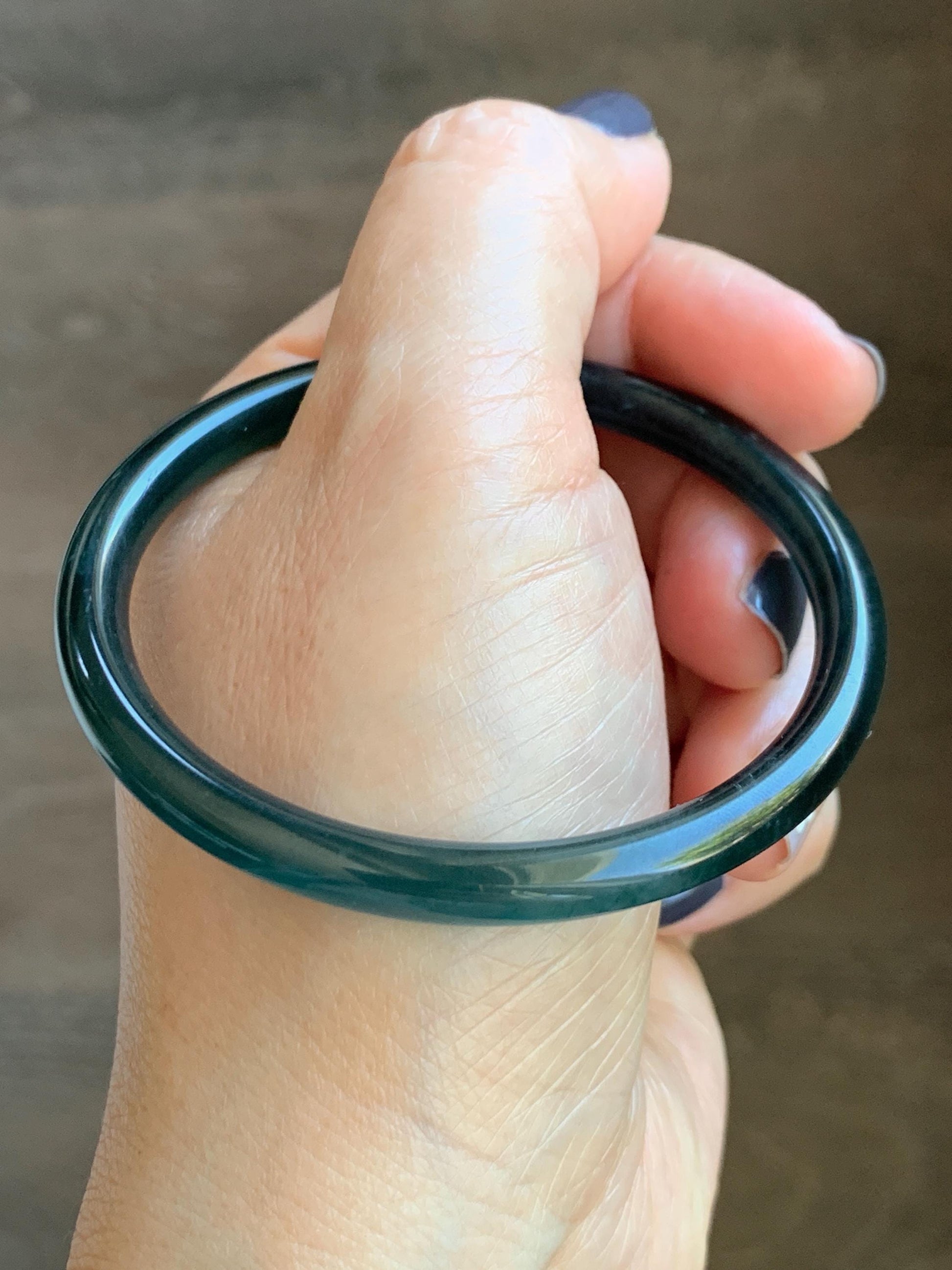 Certified Natural Grade A Guatemalan Icy Translucent Dark Teal Blue Marbled Jade Jadeite Slim Bangle 56.36mm 6.96” 天然冰胶危深蓝飘花翡翠细圆条手镯 520