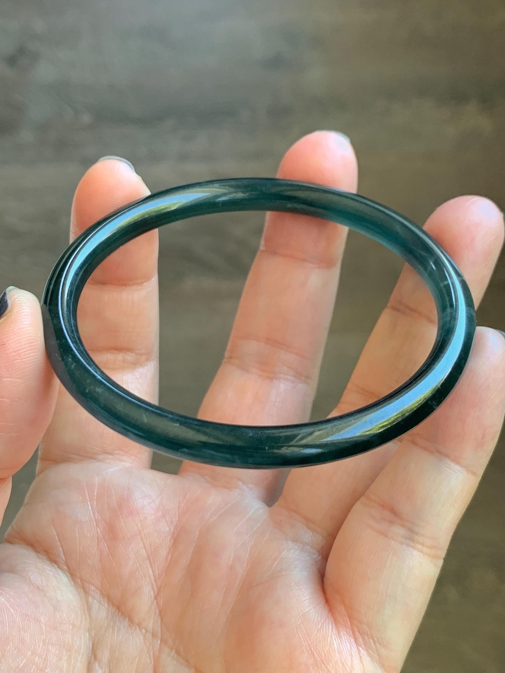 Certified Natural Grade A Guatemalan Icy Translucent Dark Teal Blue Marbled Jade Jadeite Slim Bangle 56.36mm 6.96” 天然冰胶危深蓝飘花翡翠细圆条手镯 520