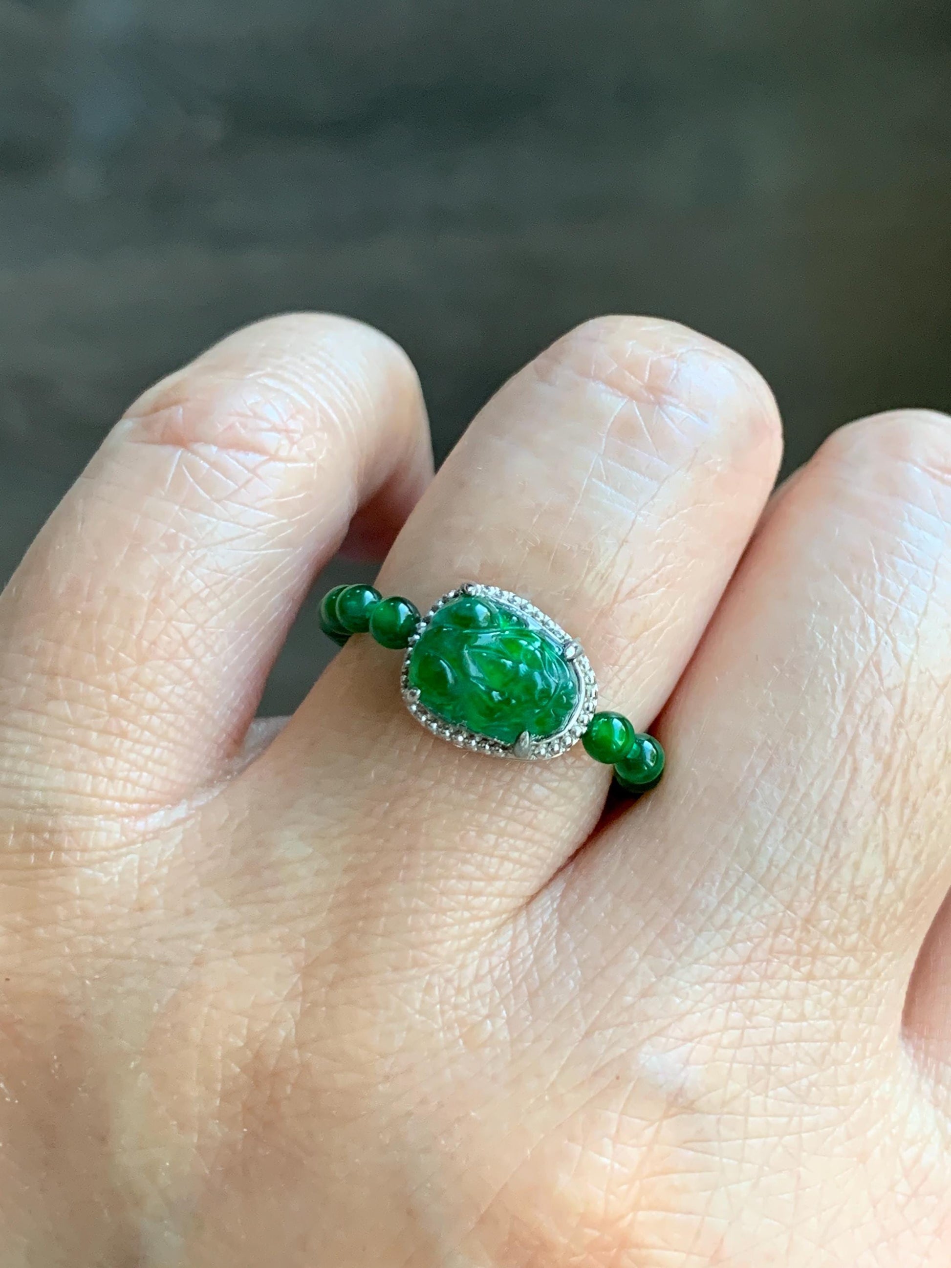 Natural Grade A Guatemalan Icy Translucent Vibrant Green Jade Jadeite Petite Beads Pixiu Charm Beaded Band Ring Size 7 US 天然冰危绿翡翠貔貅潘多拉戒圈WPXJ