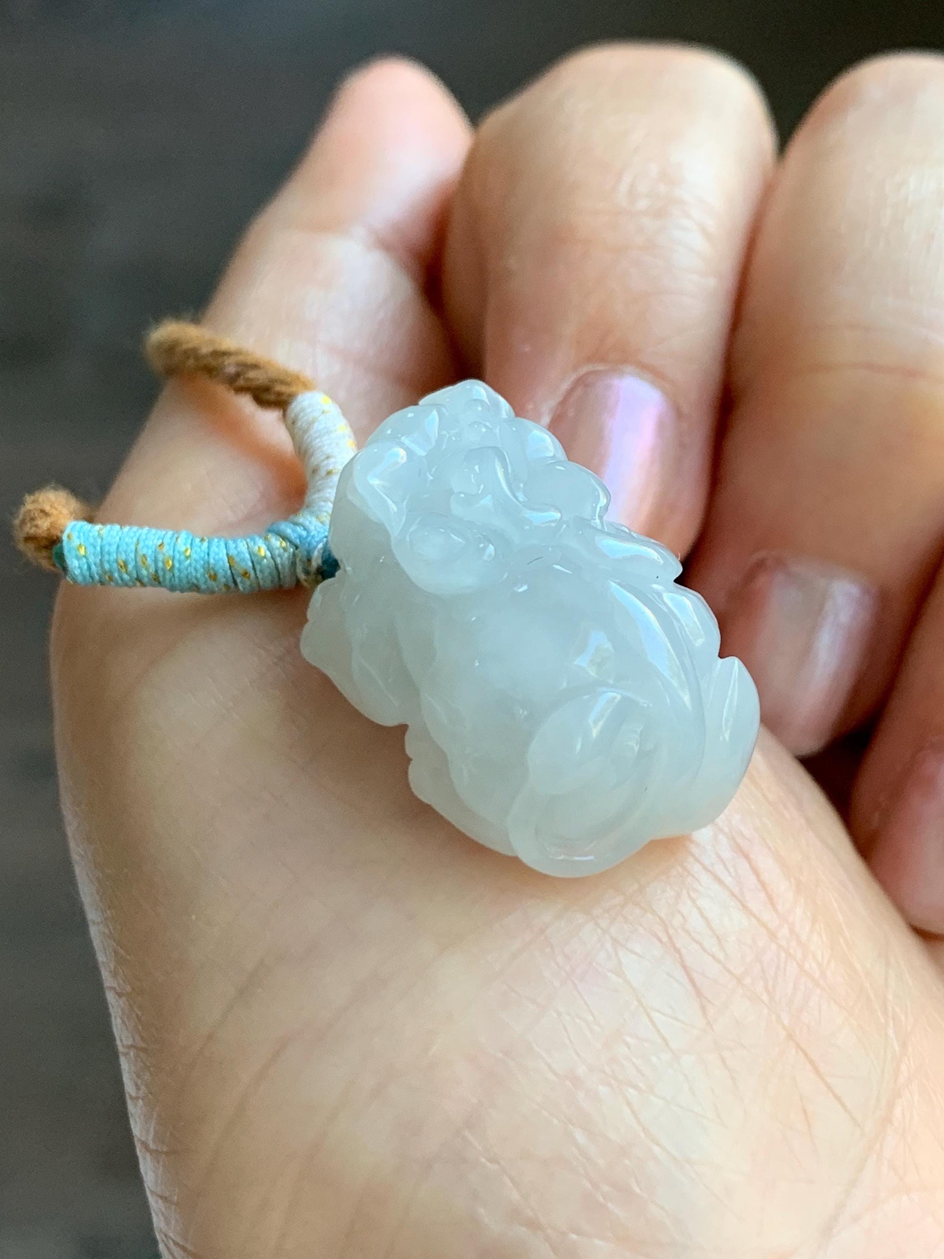 Natural Grade A Icy Translucent White Jade Jadeite Carved Pixiu Pendant Rope Necklace 26.5” 12g 天然白冰翡翠貔貅吊坠 MPG138N