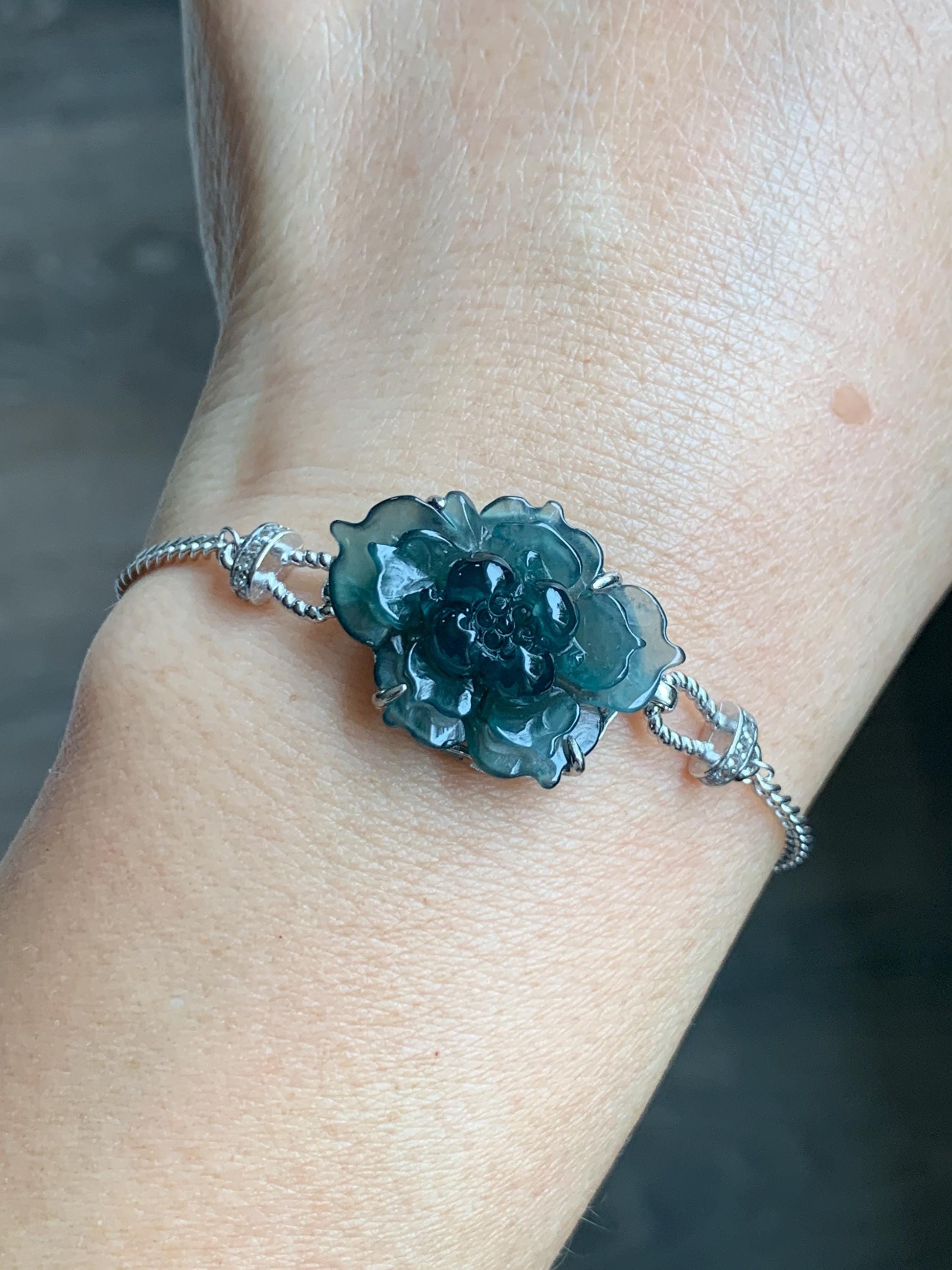 Natural Grade A Guatemalan Icy Dark Teal Blue Jade Jadeite Lotus Flower Chain Bracelet Sterling Silver 6.5”-7.5” 5g 天然冰危深蓝翡翠莲花银手链 WLY185A