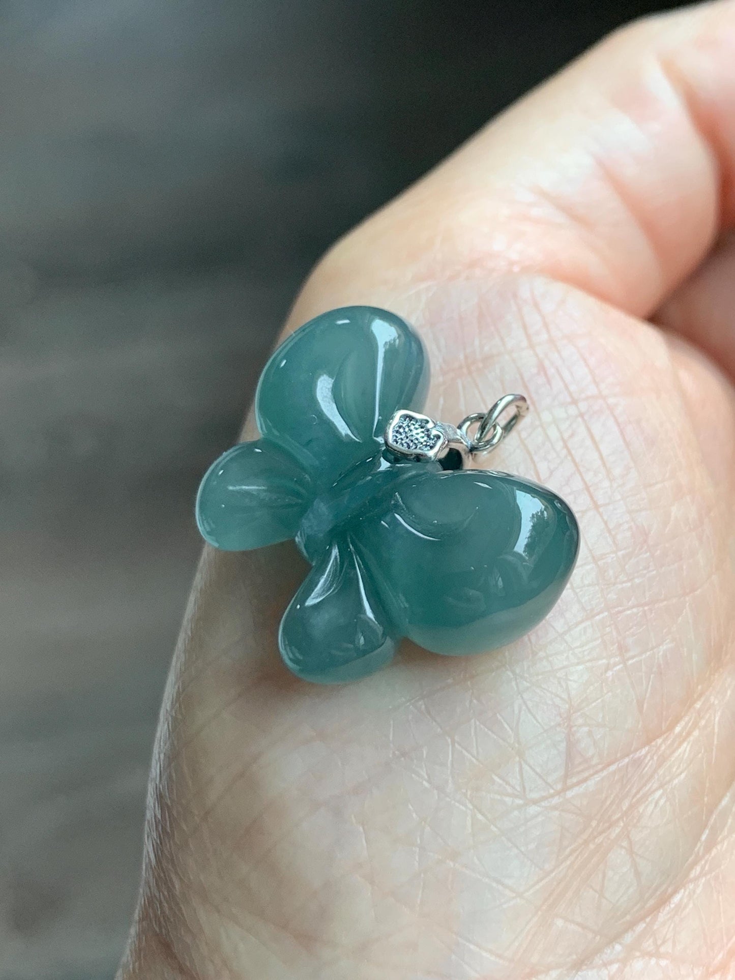 Natural Grade A Guatemalan Icy Translucent Dark Teal Blue Jade Jadeite Puffy Bow Pendant Sterling Silver 6g 天然冰危深蓝翡翠蝴蝶结吊坠 WHD220B