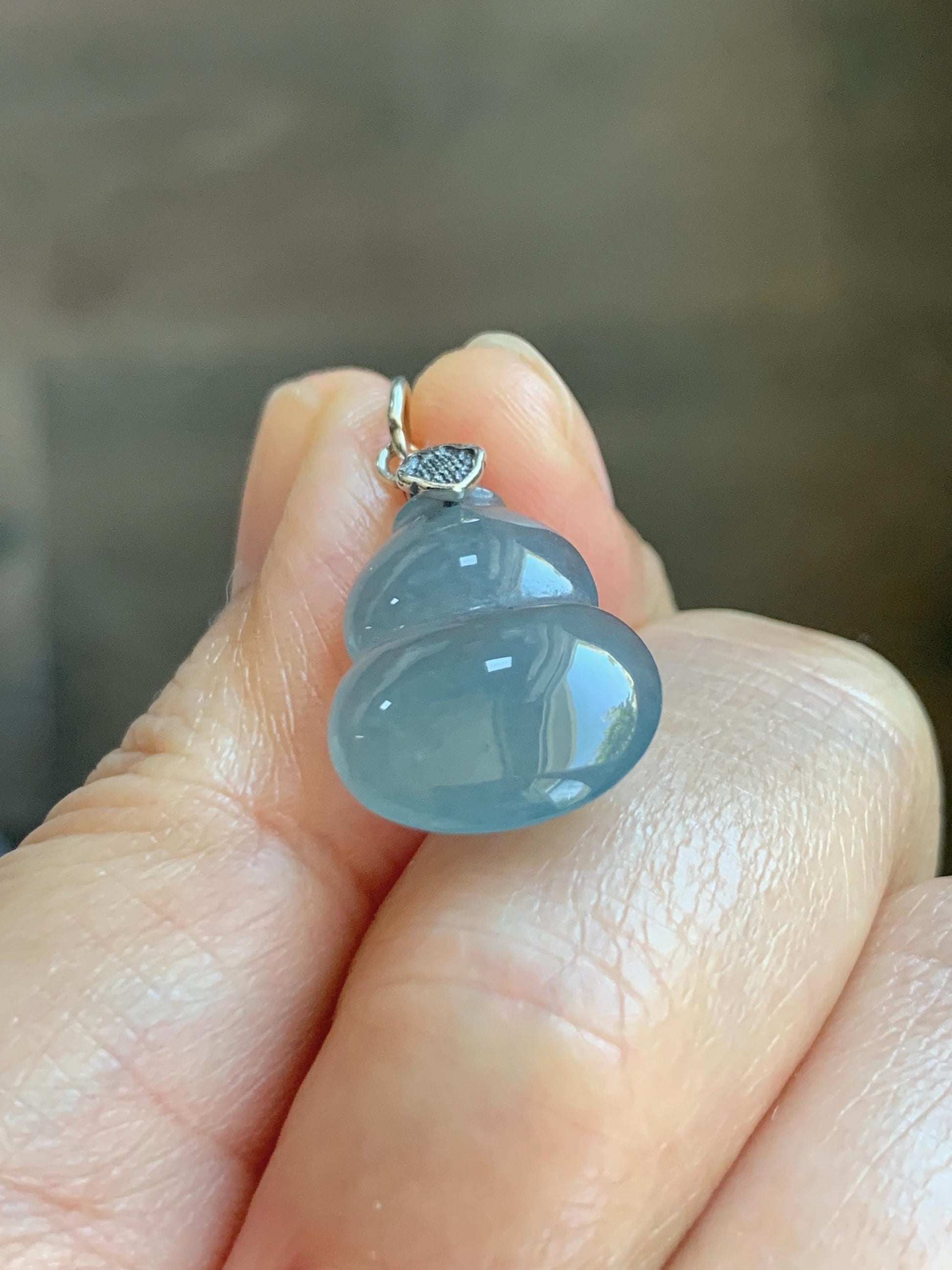 Natural Grade A Guatemalan Icy Highly Translucent Dusty Blue Jade Jadeite Gourd Hulu Pendant Sterling Silver 天然冰危蓝翡翠葫芦吊坠 WDB110-2