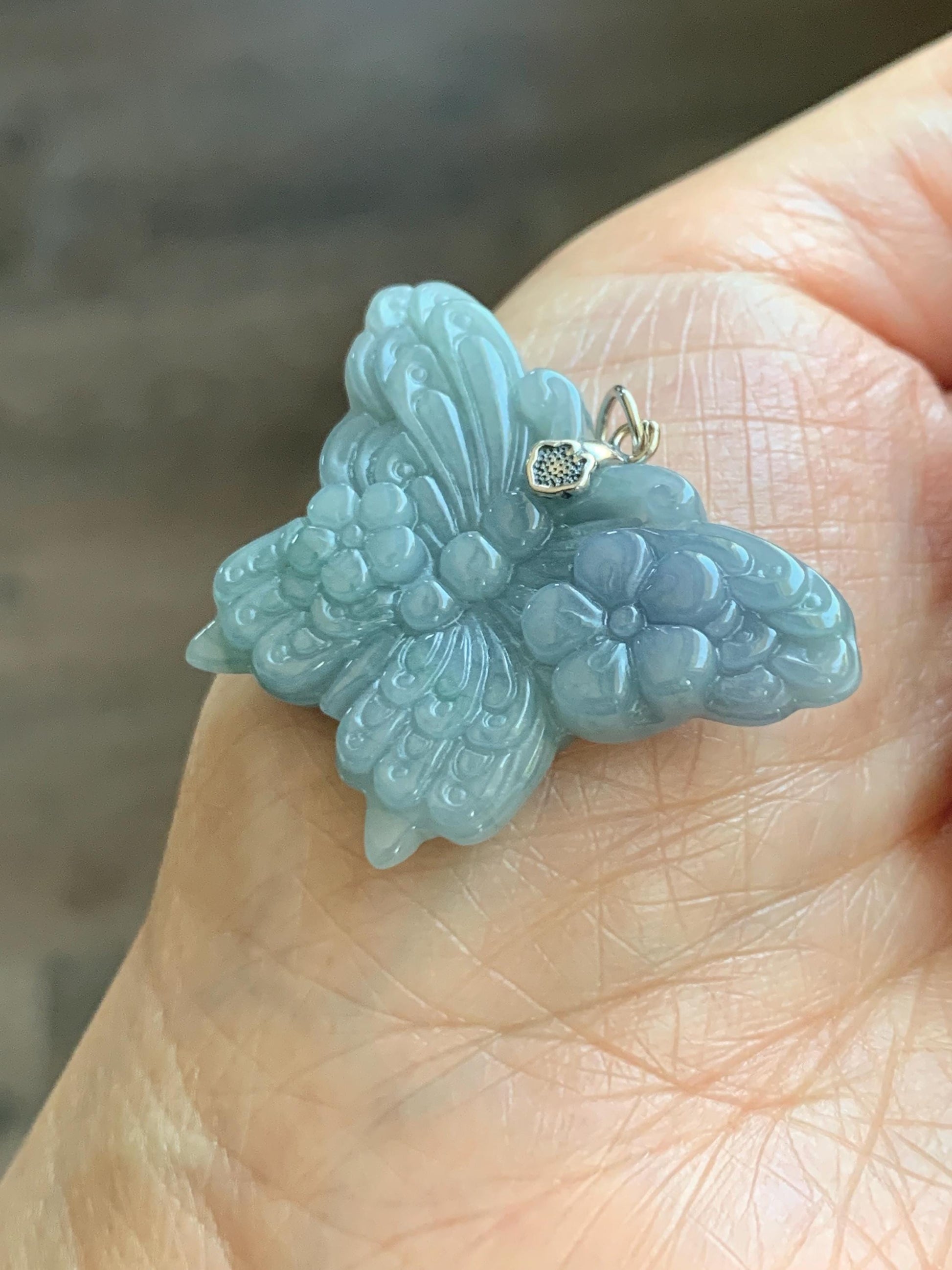 Natural Type A Guatemalan Icy Translucent Light Dusty Blue Purple Marbled Jadeite Butterfly Pendant Sterling Silver 天然冰危暗蓝飘紫翡翠蝴蝶吊坠 WHZ110A