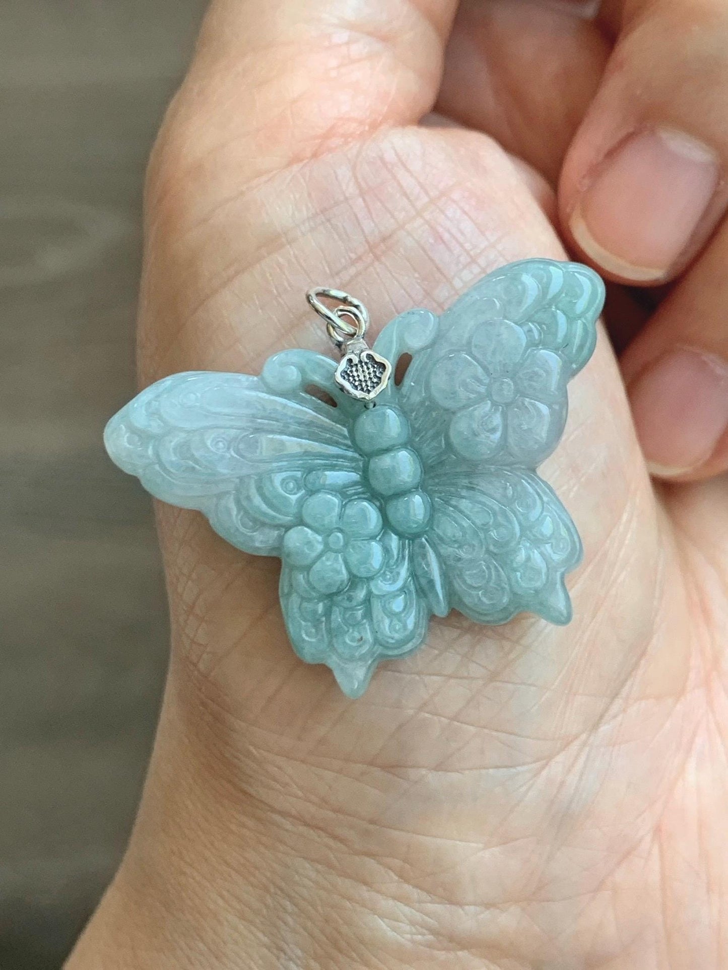 Natural Grade A Translucent Pastel Green & White Marbled Jade Jadeite Carved Butterfly Pendant Sterling Silver 8g 天然晴底加白翡翠蝴蝶吊坠 MHZ110B