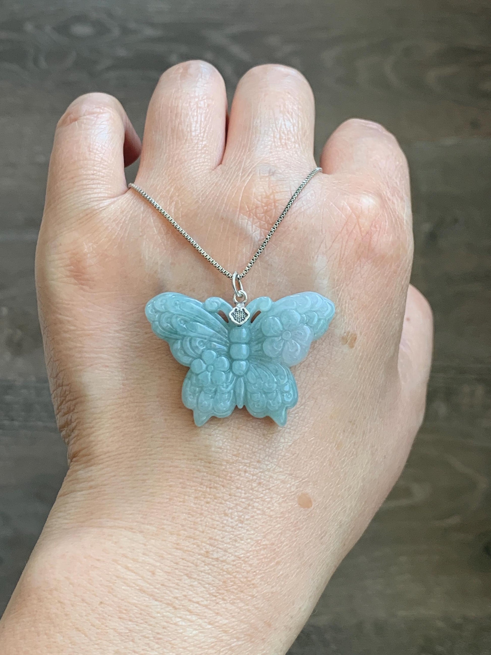 Natural Grade A Translucent Pastel Green & White Marbled Jade Jadeite Carved Butterfly Pendant Sterling Silver 8g 天然晴底加白翡翠蝴蝶吊坠 MHZ110A