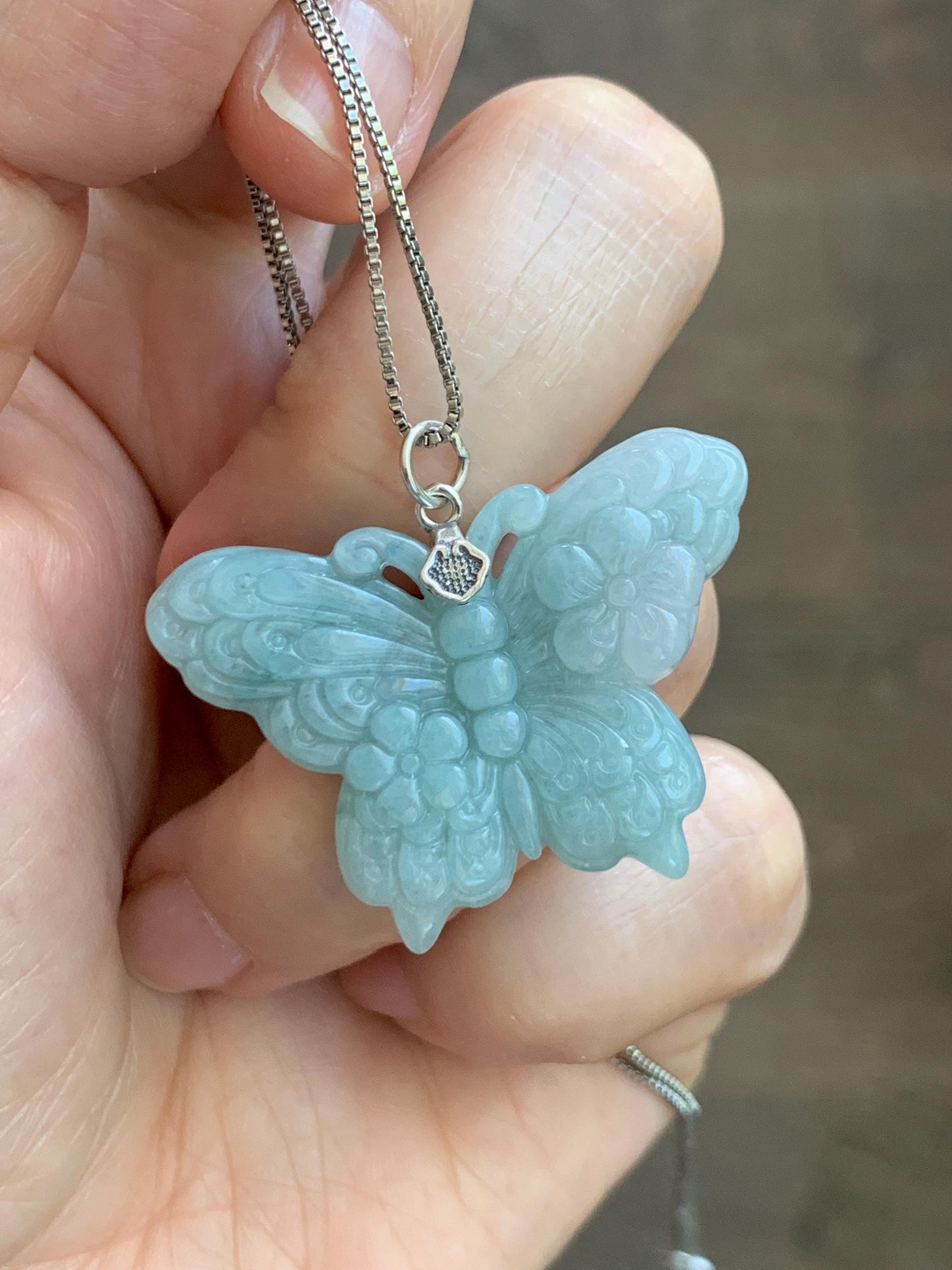 Natural Grade A Translucent Pastel Green & White Marbled Jade Jadeite Carved Butterfly Pendant Sterling Silver 8g 天然晴底加白翡翠蝴蝶吊坠 MHZ110A