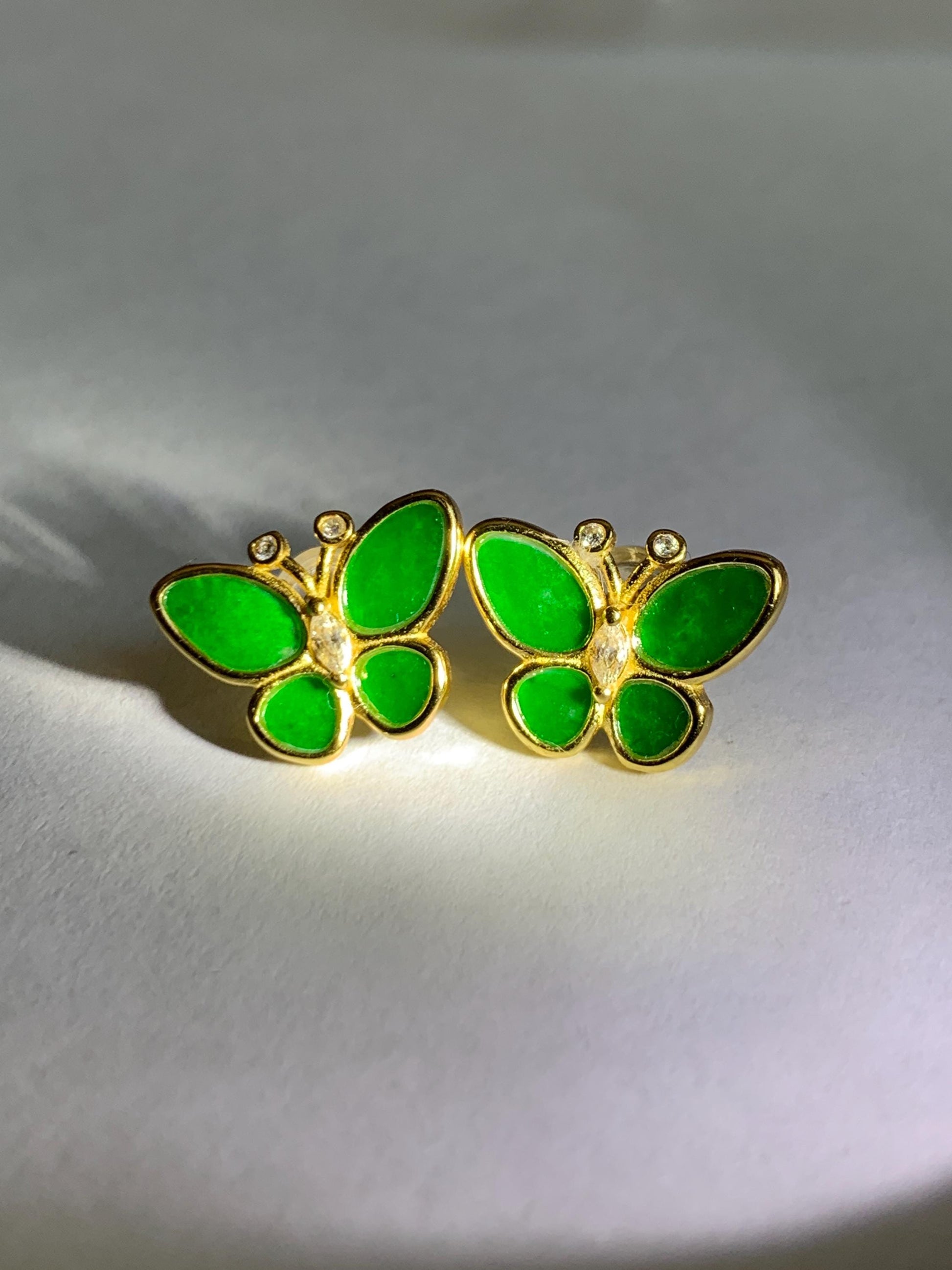 Certified Natural Grade A Icy Vibrant Green Jade Jadeite & Mother Of Pearl Butterfly Stud Earrings Sterling Silver 天然阳绿花青翡翠贝母银镶蝴蝶耳钉 440