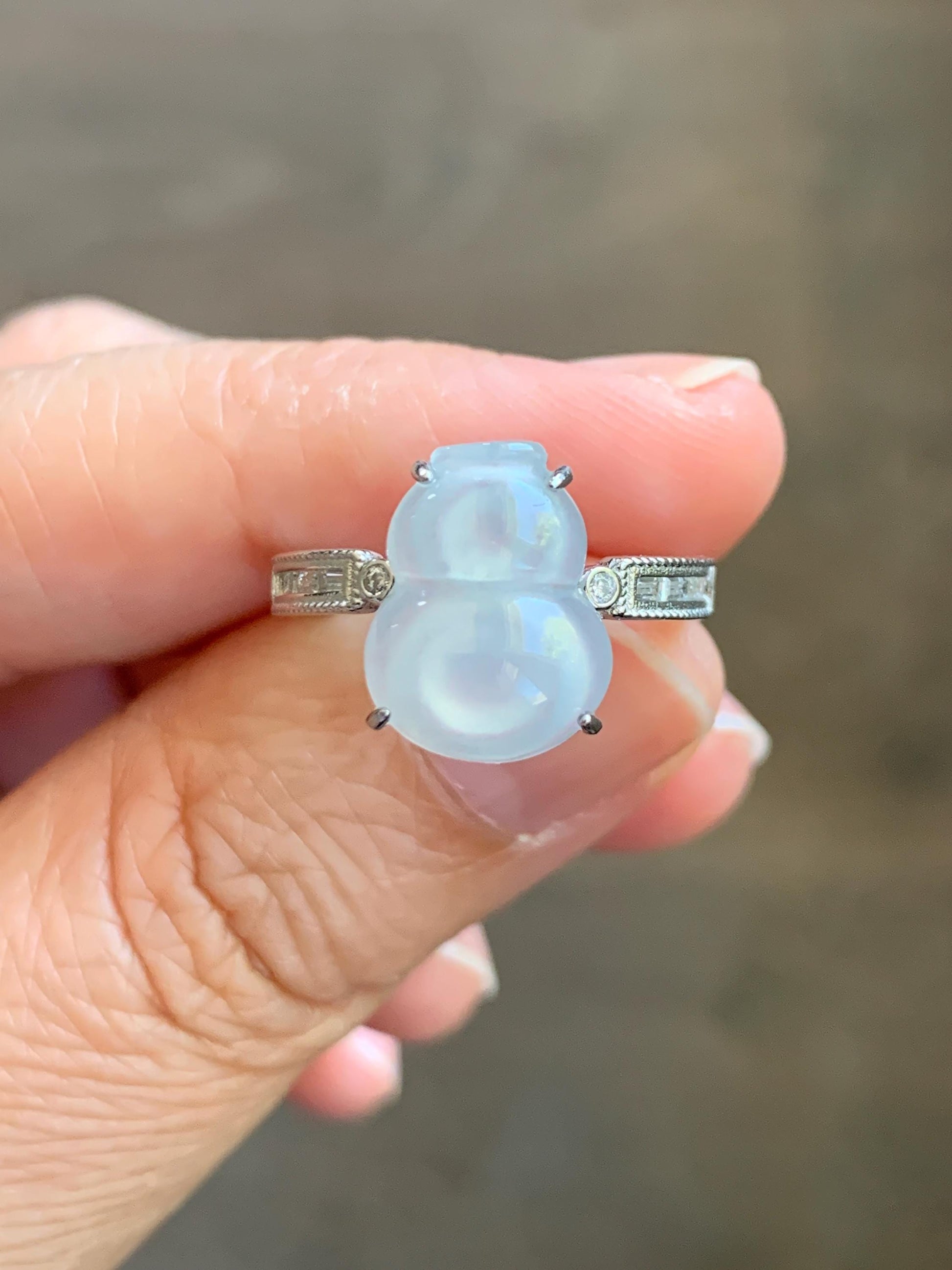 Natural Grade A Icy Highly Translucent White Jade Jadeite Gourd Hulu Ring Sterling Silver Size 7 Adjustable 天然白冰翡翠葫芦戒指 MBL88B