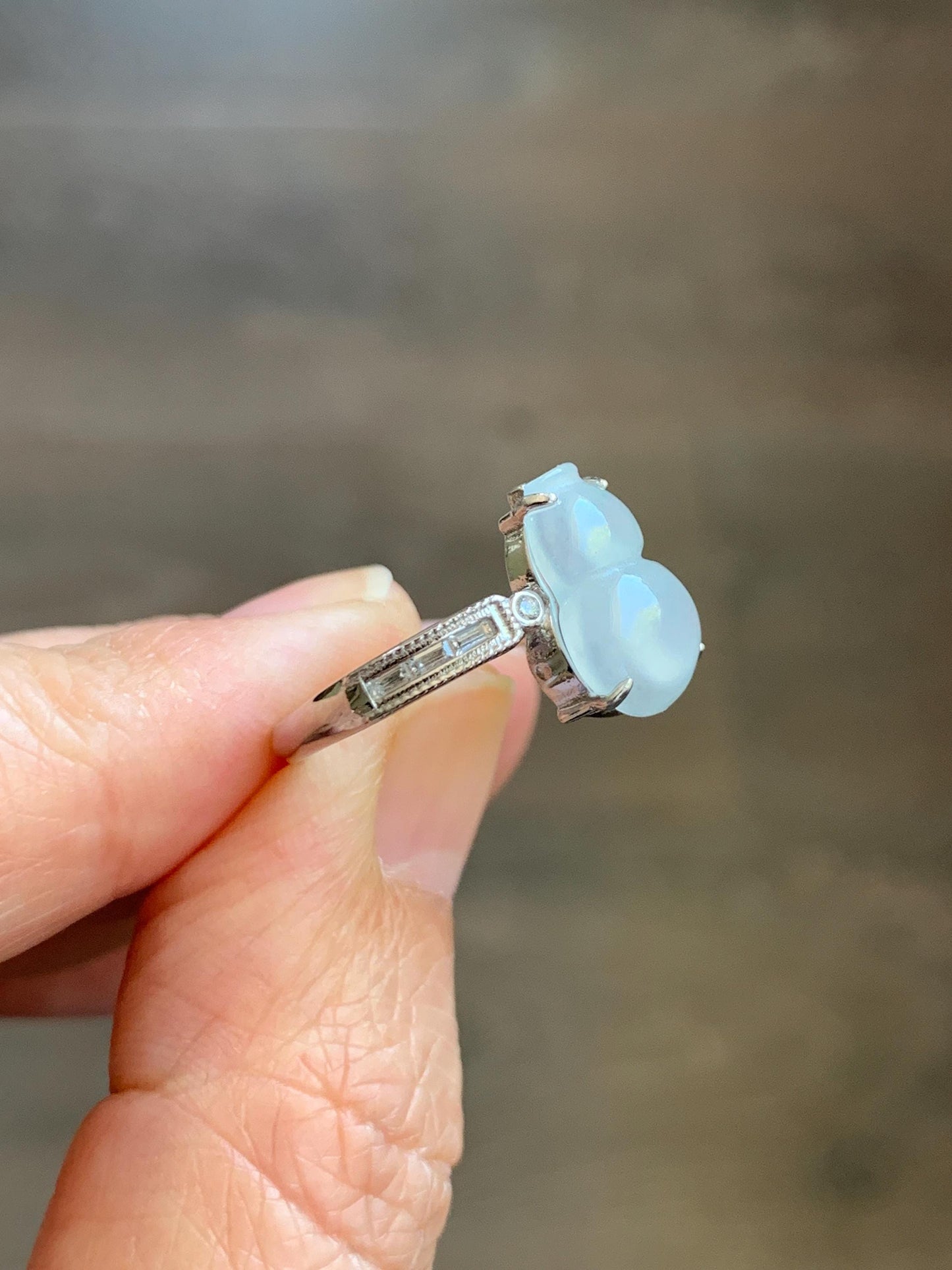 Natural Grade A Icy Highly Translucent White Jade Jadeite Gourd Hulu Ring Sterling Silver Size 7 Adjustable 天然白冰翡翠葫芦戒指 MBL88B