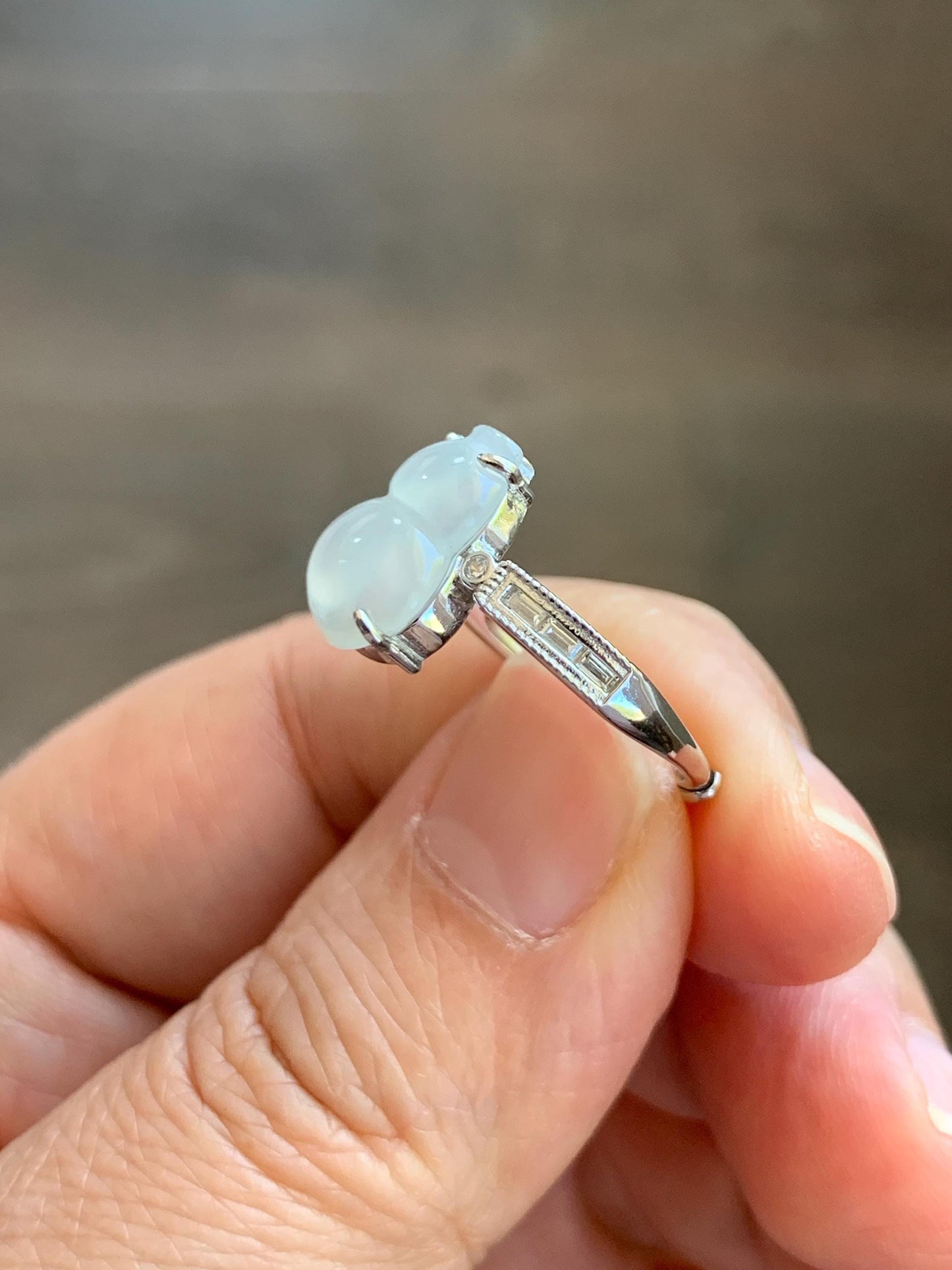 Natural Grade A Icy Highly Translucent White Jade Jadeite Gourd Hulu Ring Sterling Silver Size 7 Adjustable 天然白冰翡翠葫芦戒指 MBL88B