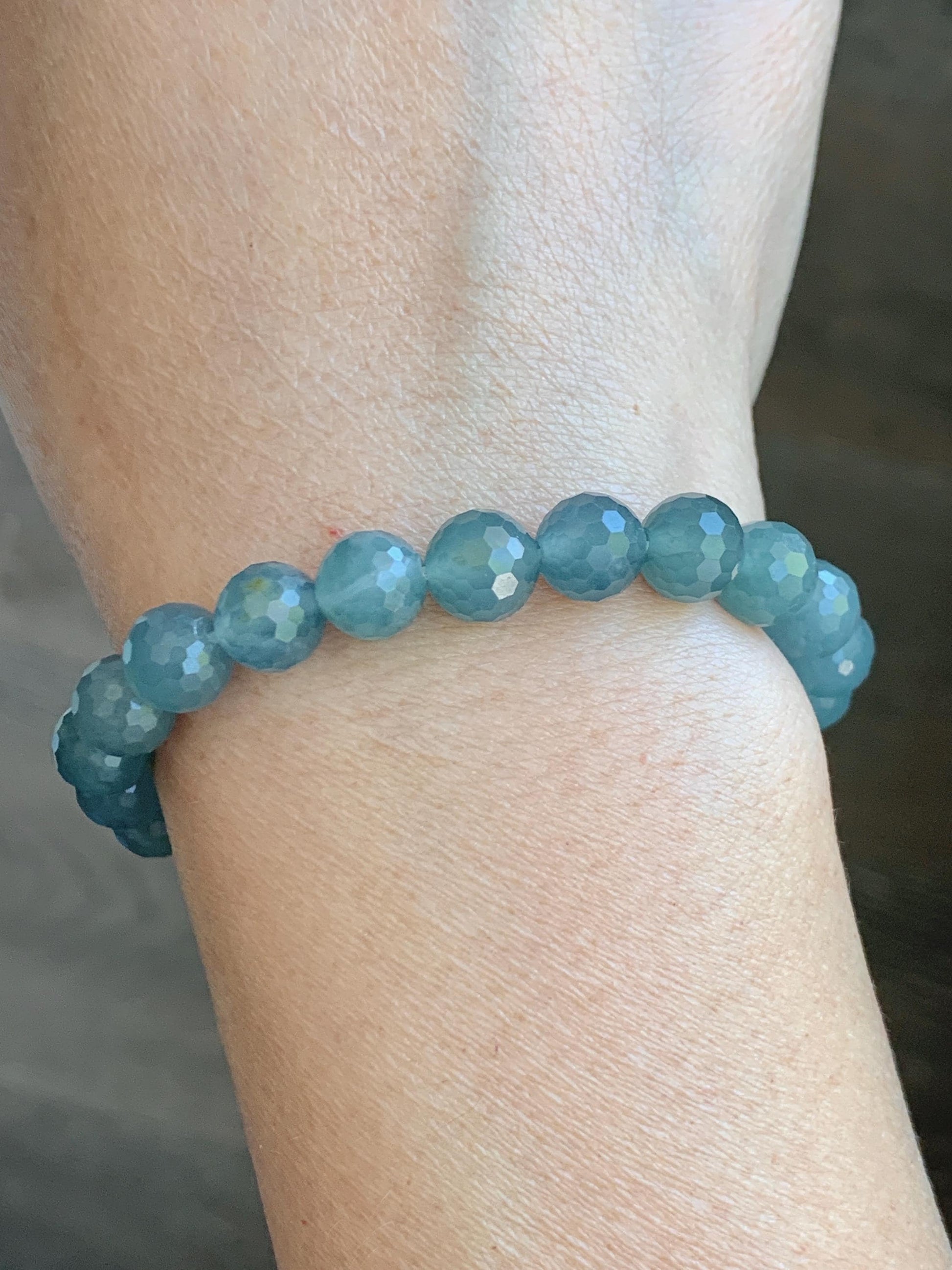 Natural Guatemalan Grade A Icy Translucent Dusty Blue Faceted Jade Jadeite Beaded Bracelet 8mm 7" 19g 天然冰危蓝翡翠切割面圆珠手串 WQG100E